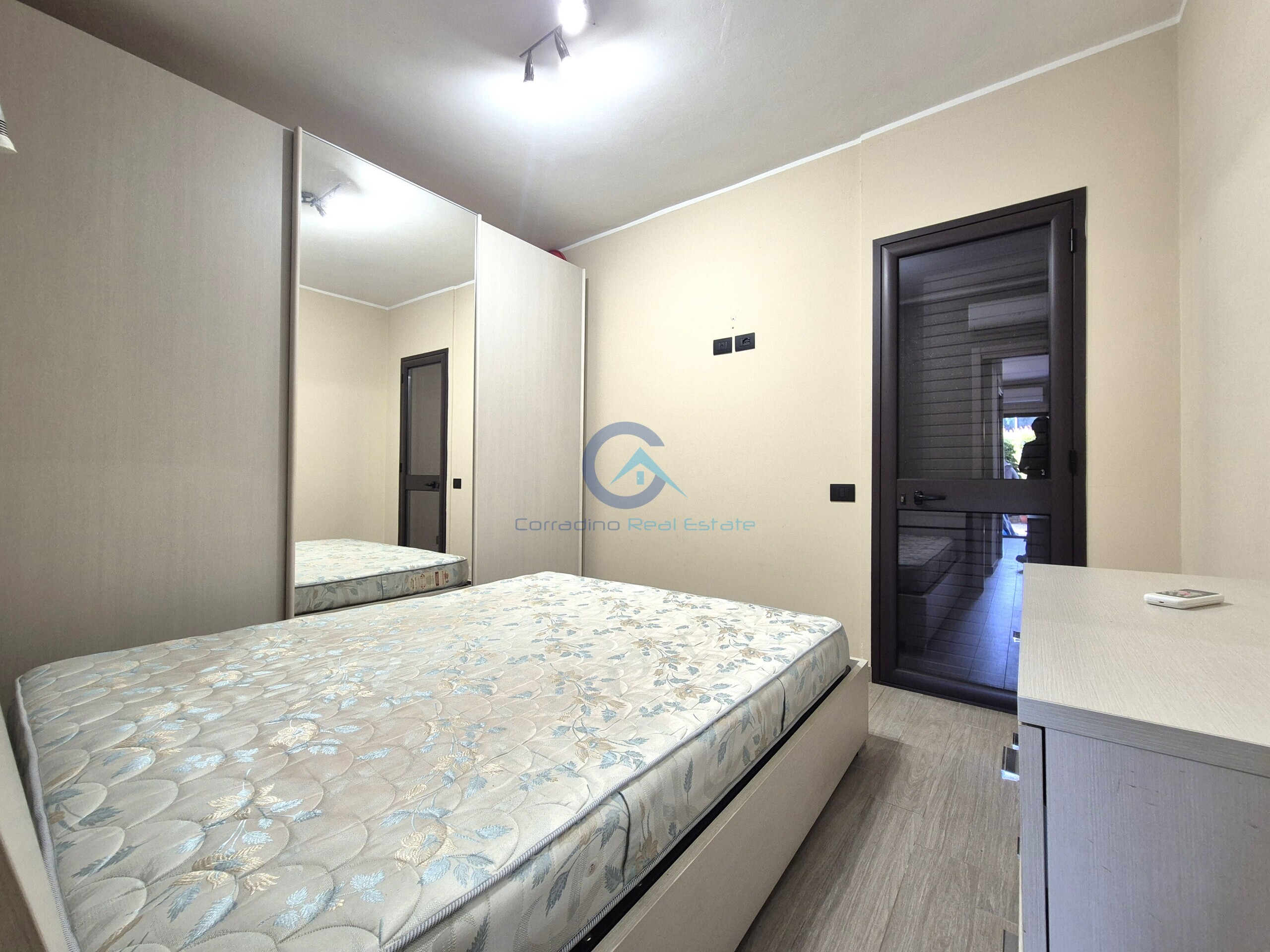 Villetta a schiera con giardino in via nausica 4, Borgia