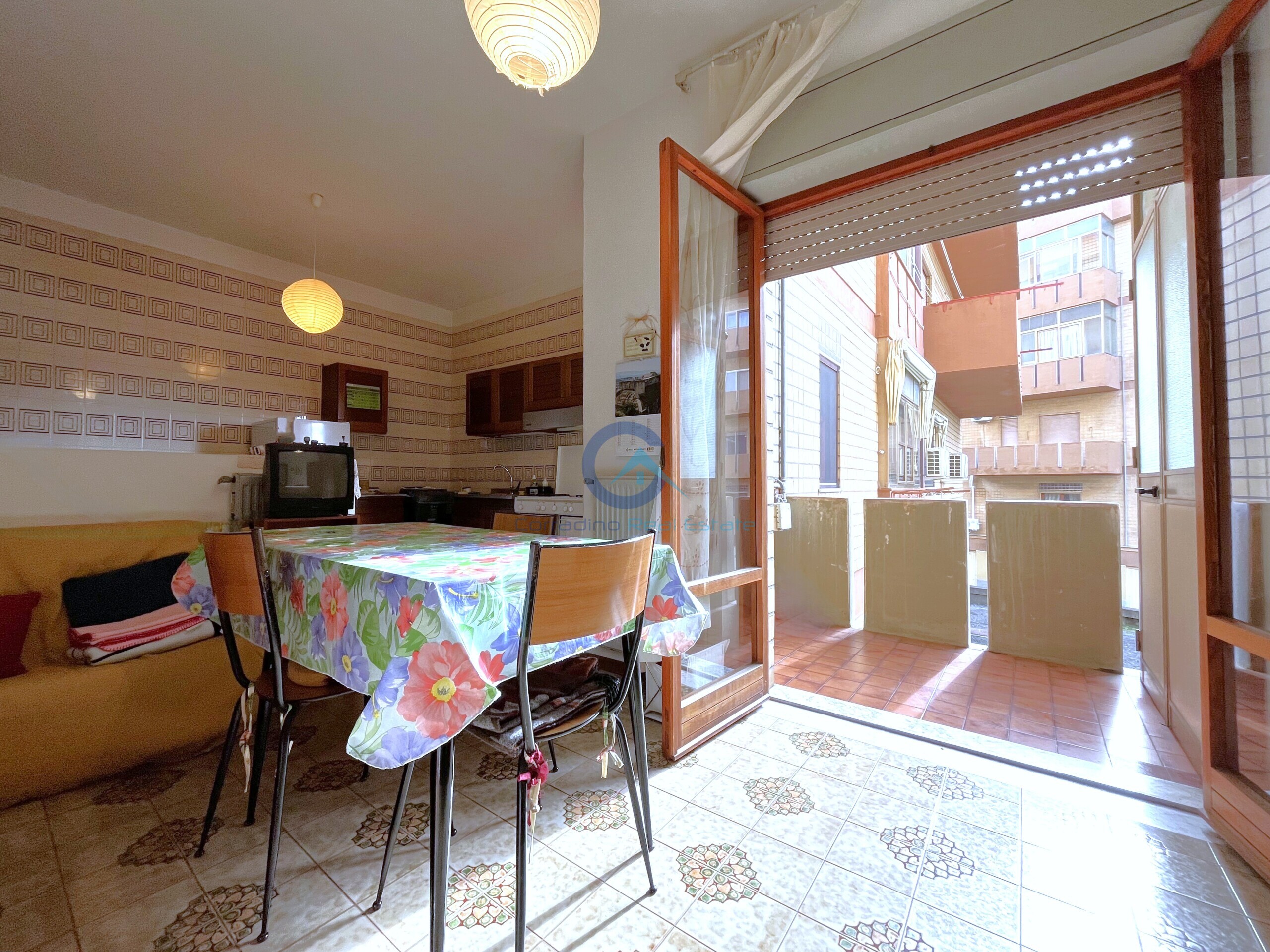 Trilocale con giardino in viale crotone 6, Catanzaro