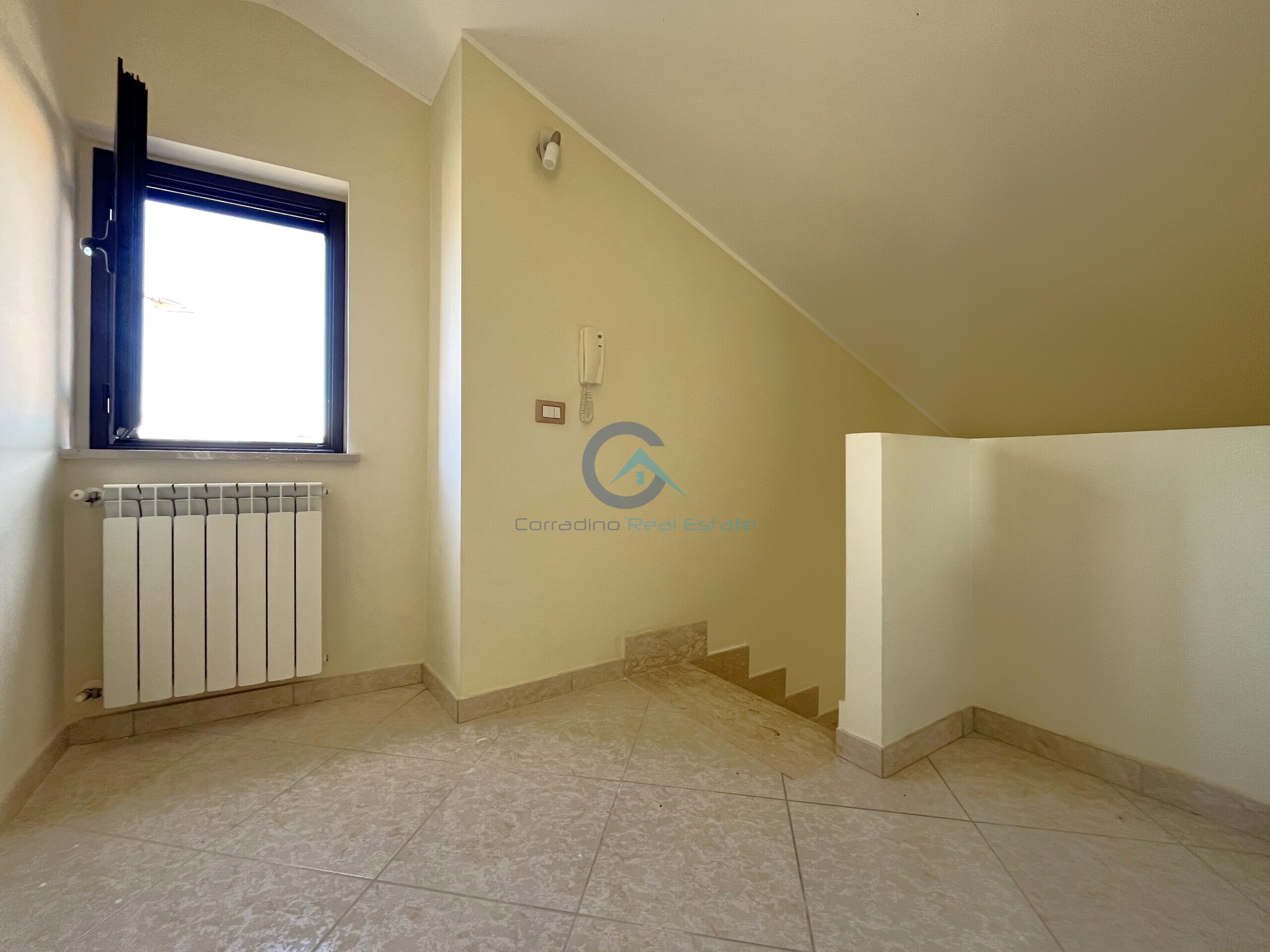 Casa indipendente con giardino in via friuli 6, Catanzaro