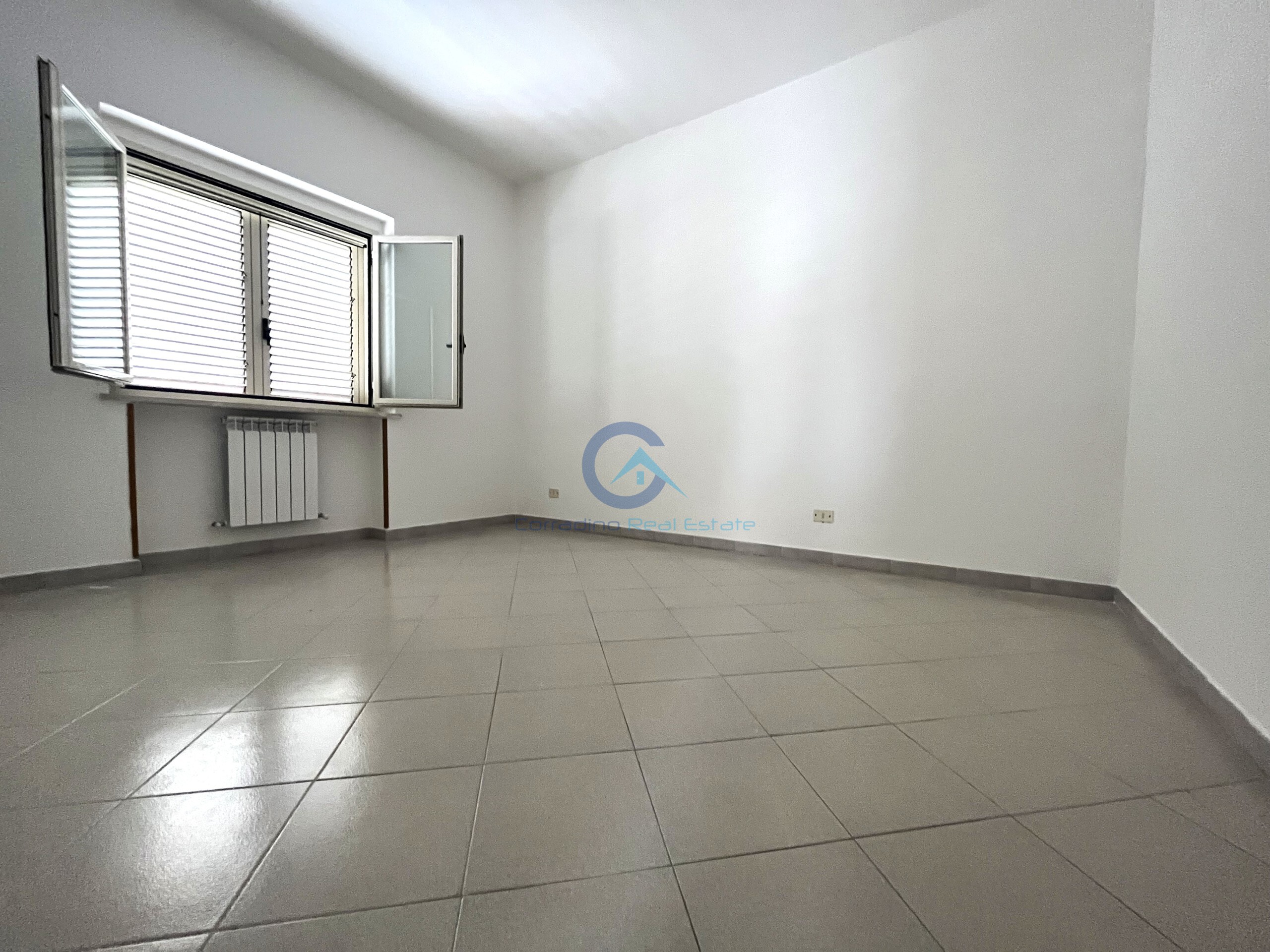 Trilocale in affitto in via caprera 86/a, Catanzaro