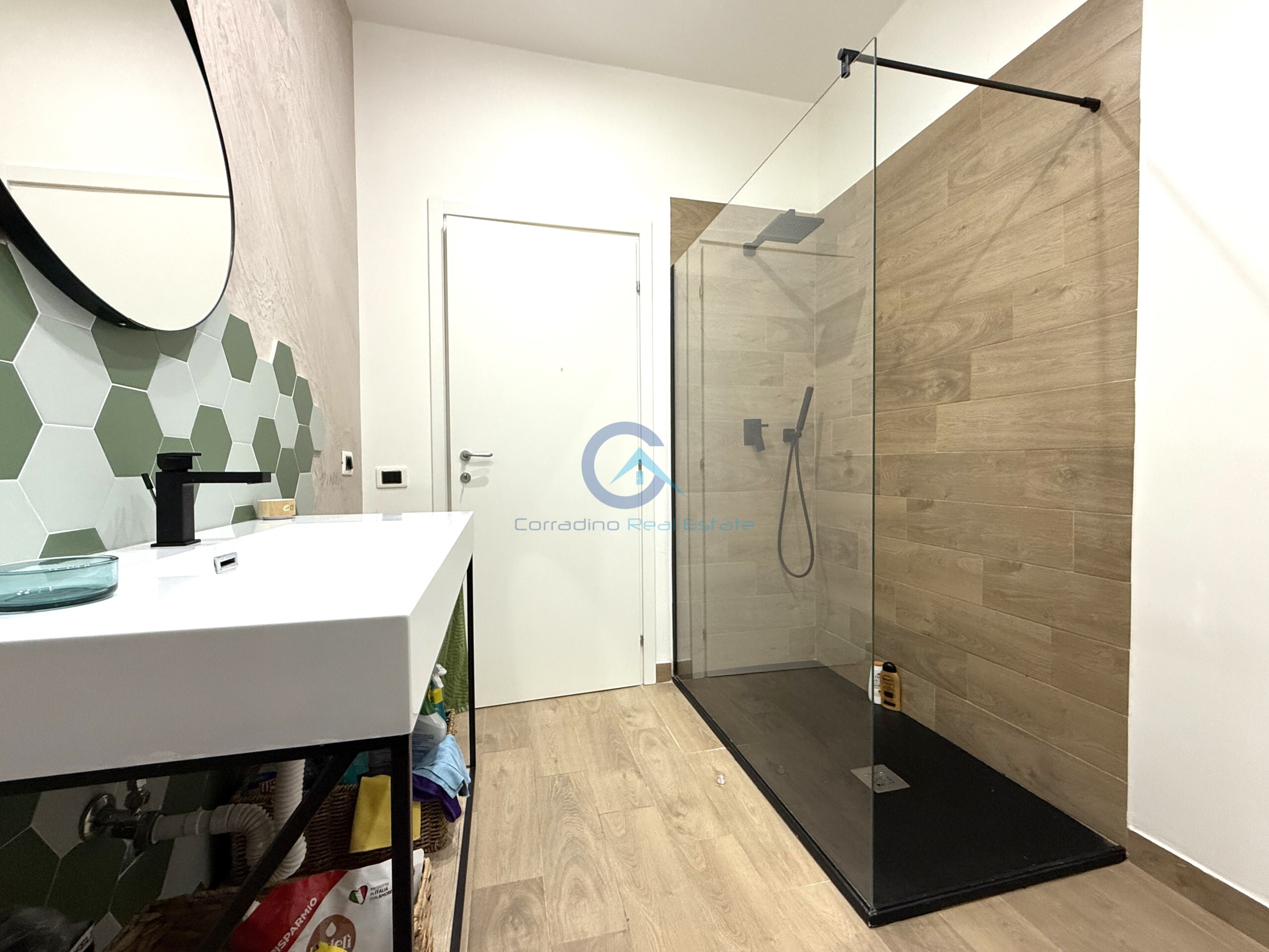 Attico ristrutturato in via carlo pisacane 26, Catanzaro