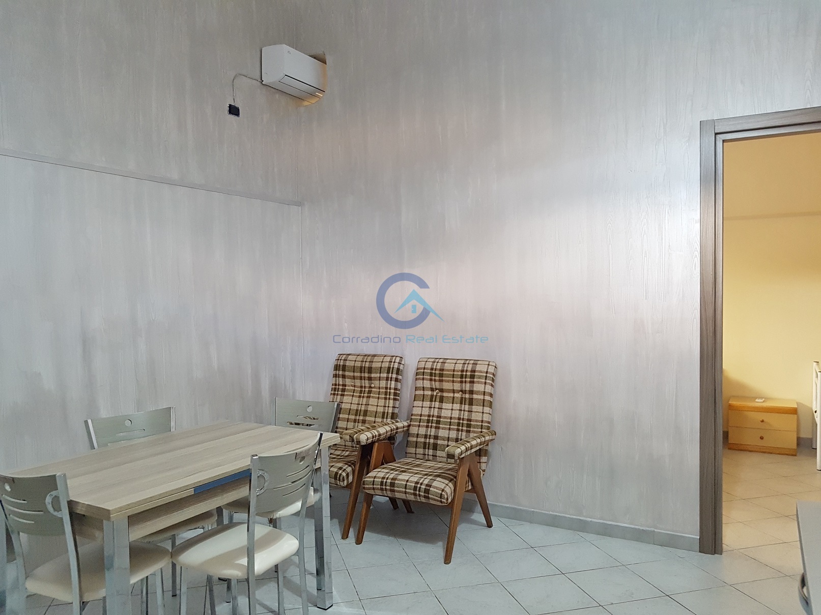 Bilocale ristrutturato in via ferdinando magellano 12, Catanzaro