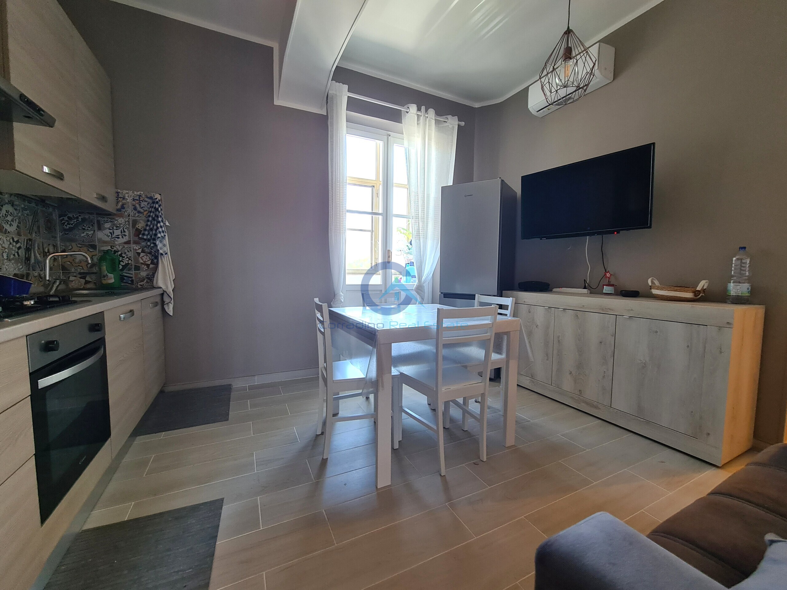 Quadrilocale ristrutturato in via murano 5, Catanzaro