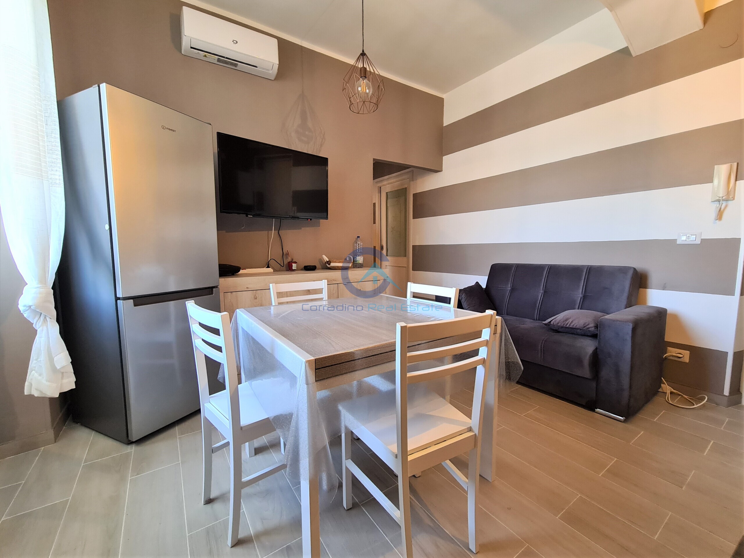 Quadrilocale ristrutturato in via murano 5, Catanzaro