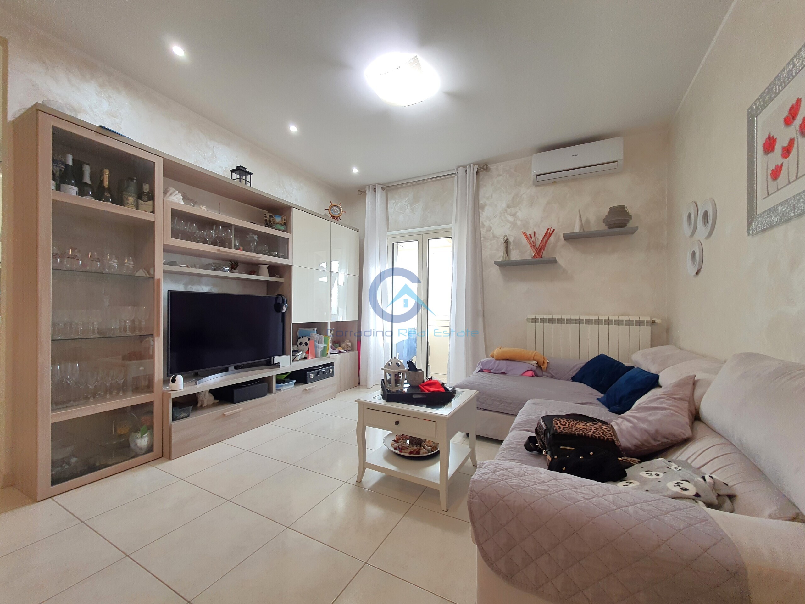 Trilocale in affitto in via domenico marincola pistoia 115, Catanzaro