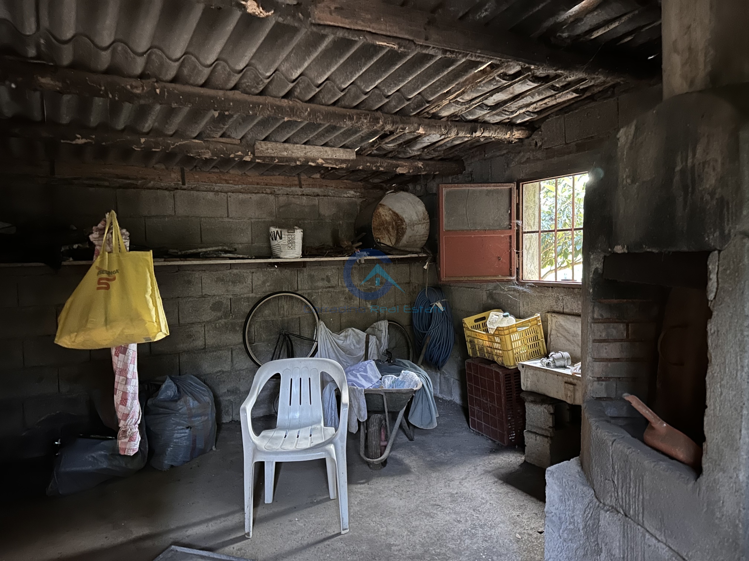 Magazzino con giardino in via san fantino, Borgia