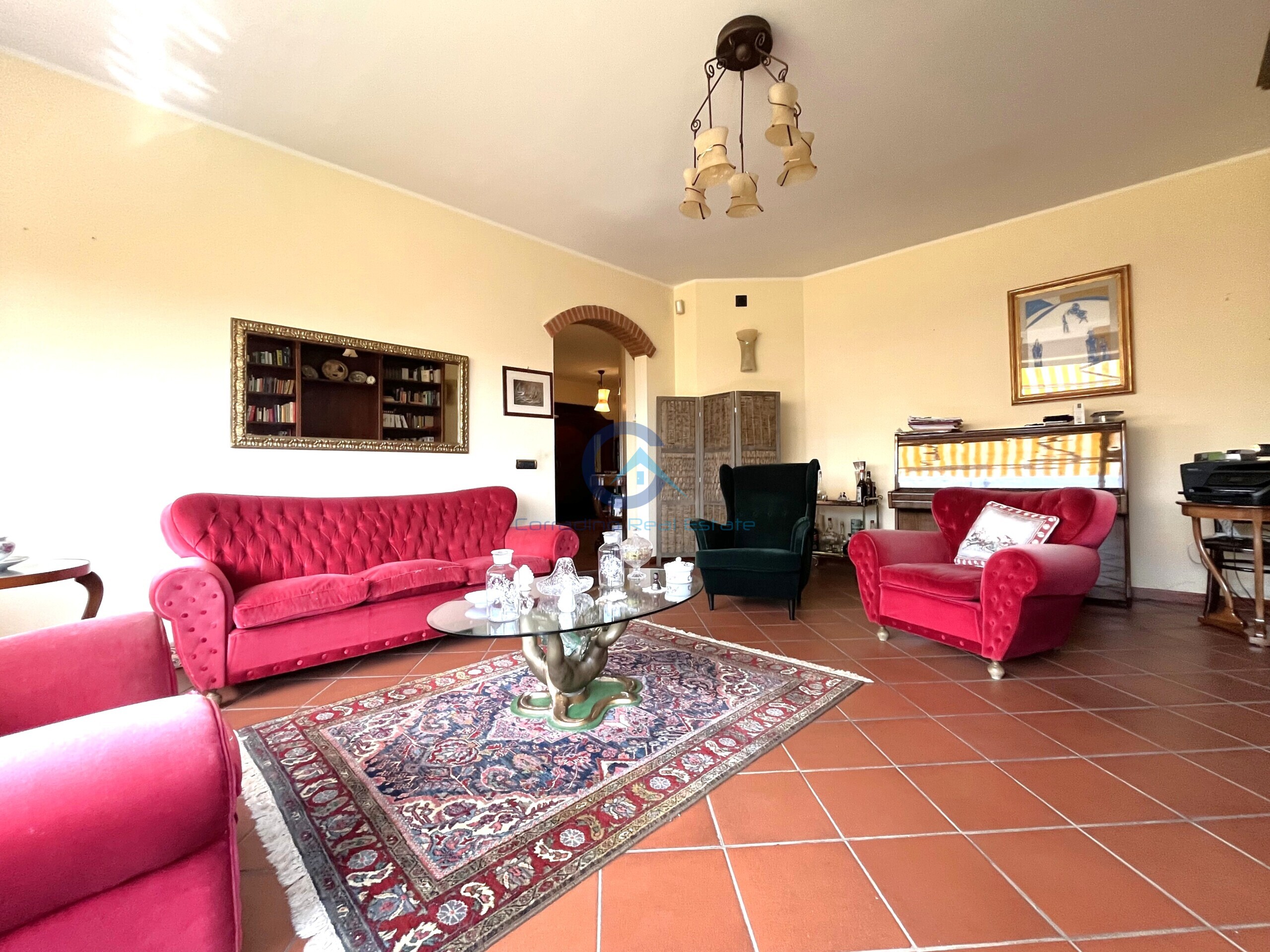 Casa indipendente con giardino in viale dei tulipani 32, Catanzaro