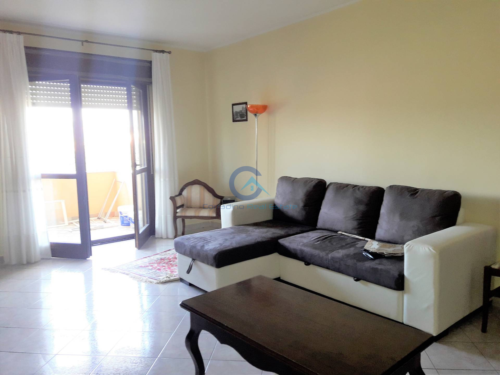 Trilocale con terrazzo in viale europa 54, Catanzaro