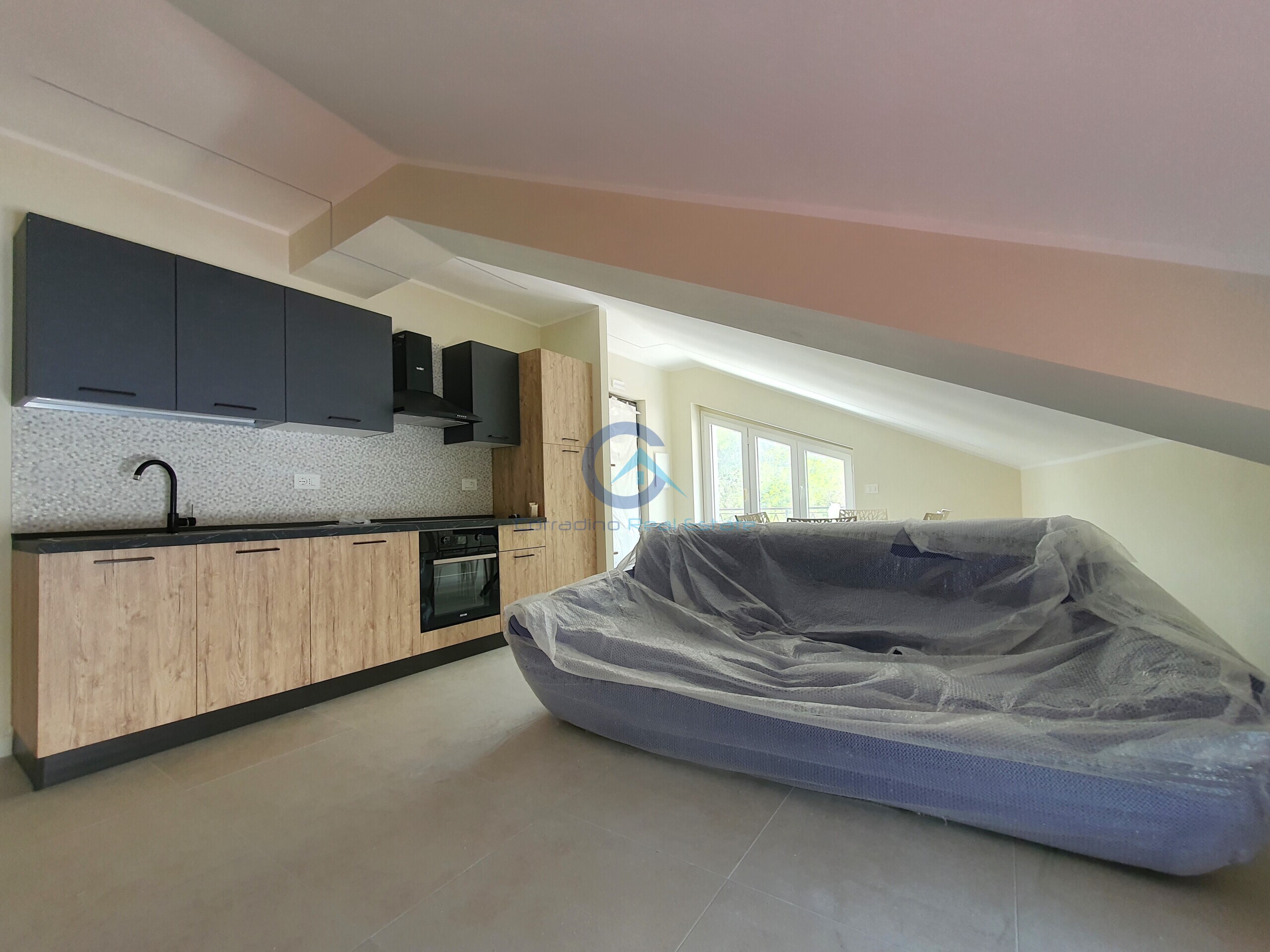 Mansarda ristrutturata in viale lucrezia della valle 95, Catanzaro