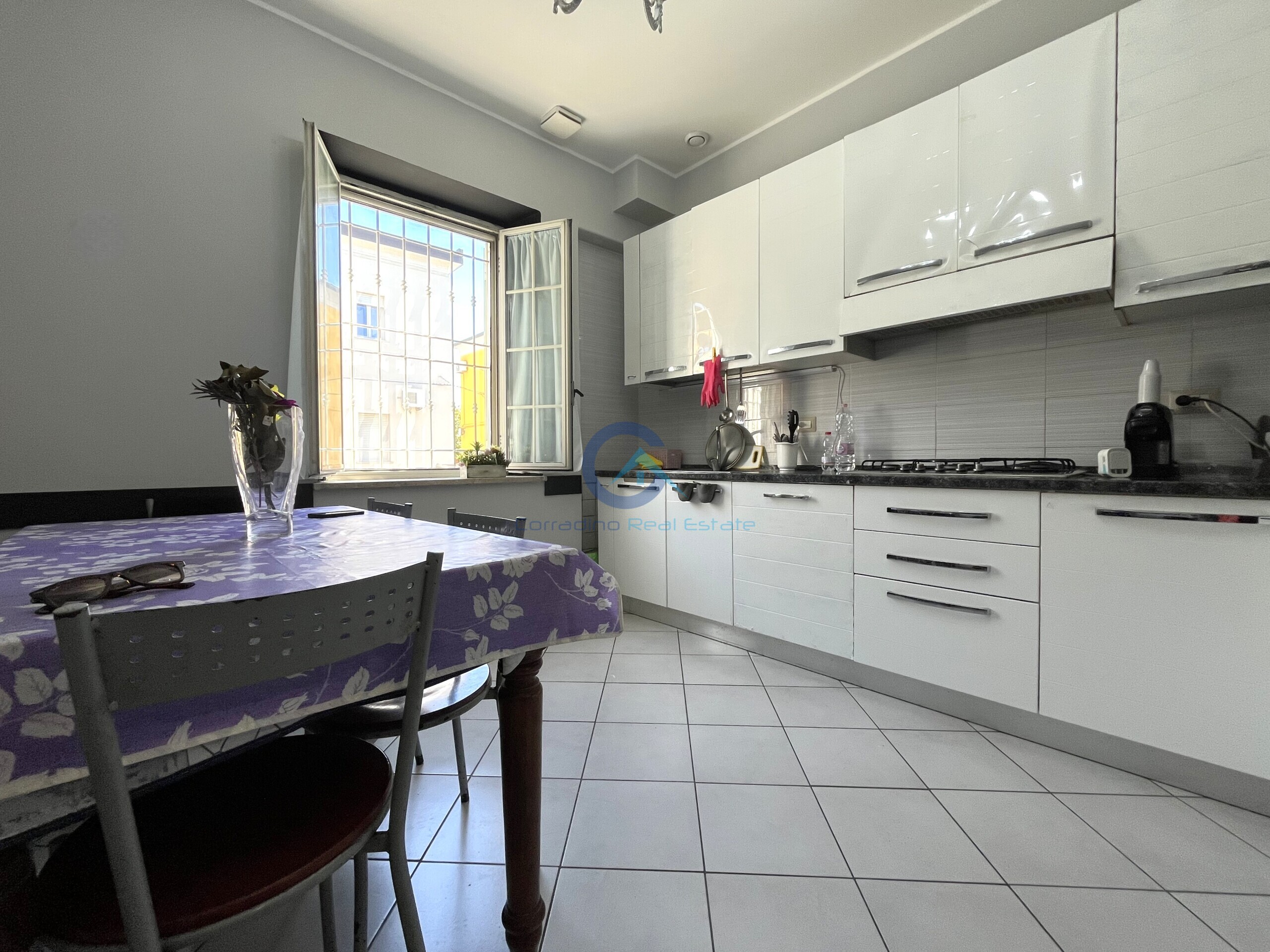 Trilocale con giardino in via nazionale 109, Catanzaro