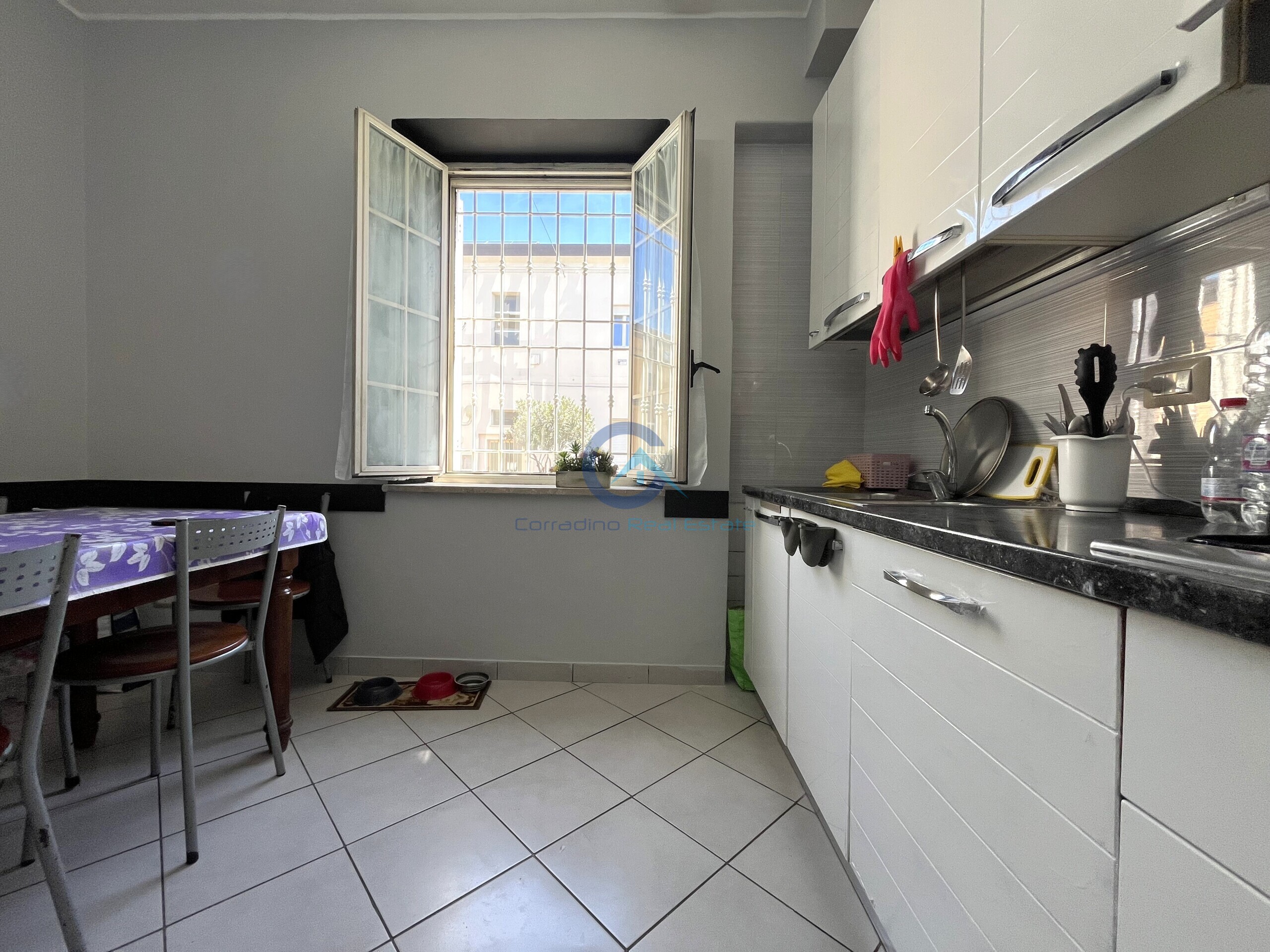 Trilocale con giardino in via nazionale 109, Catanzaro