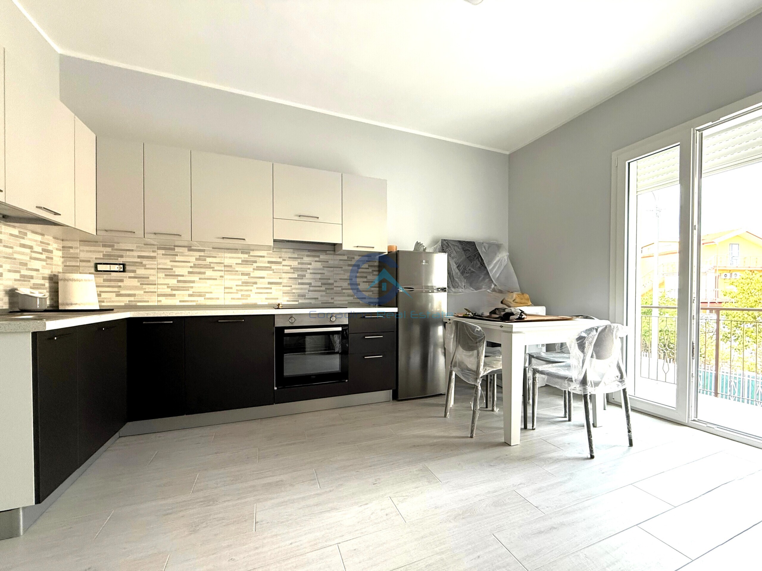 Trilocale nuovo in via cagliari 15, Catanzaro