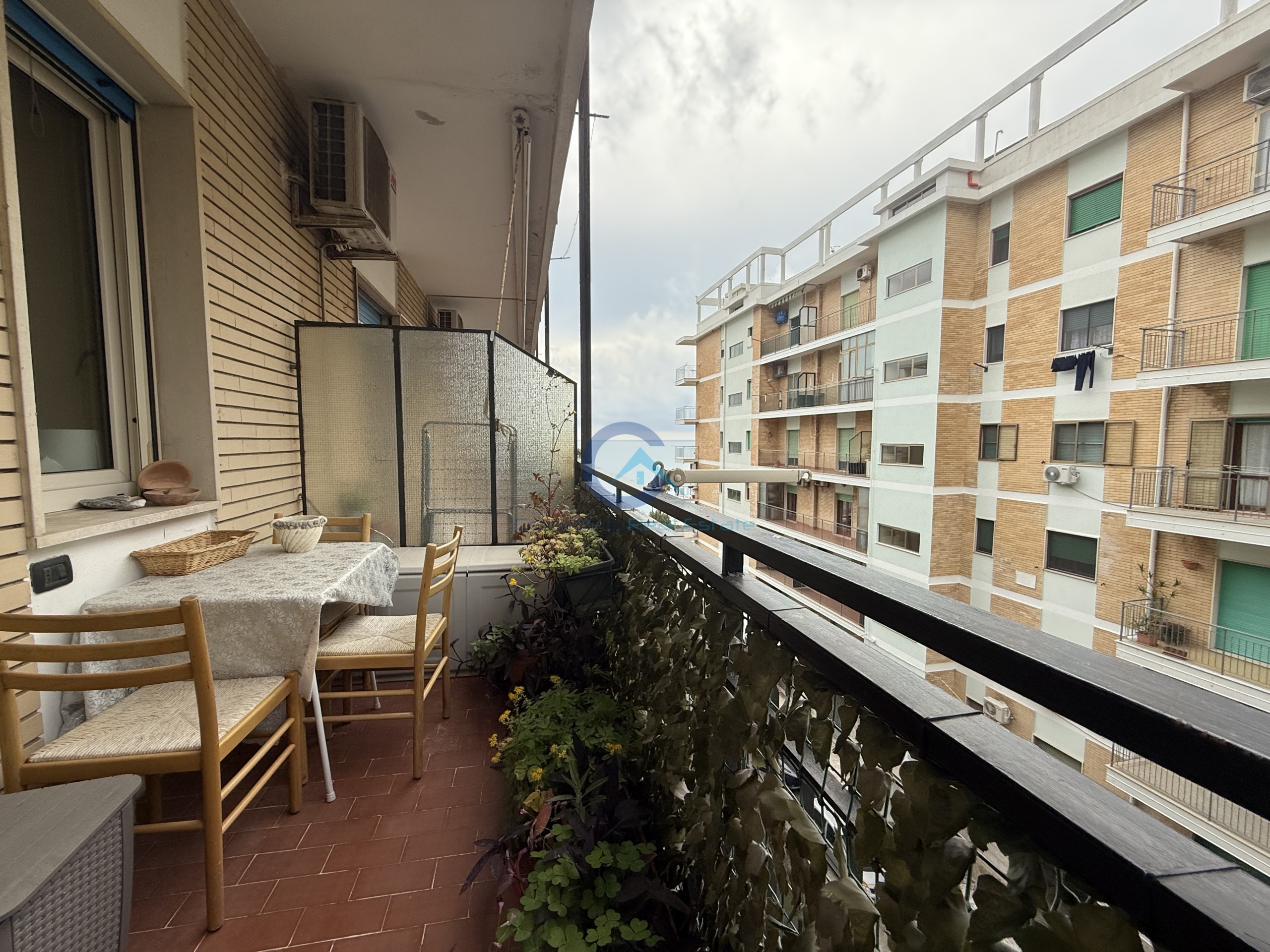 Quadrilocale vista mare in via naccoloso 11, Catanzaro