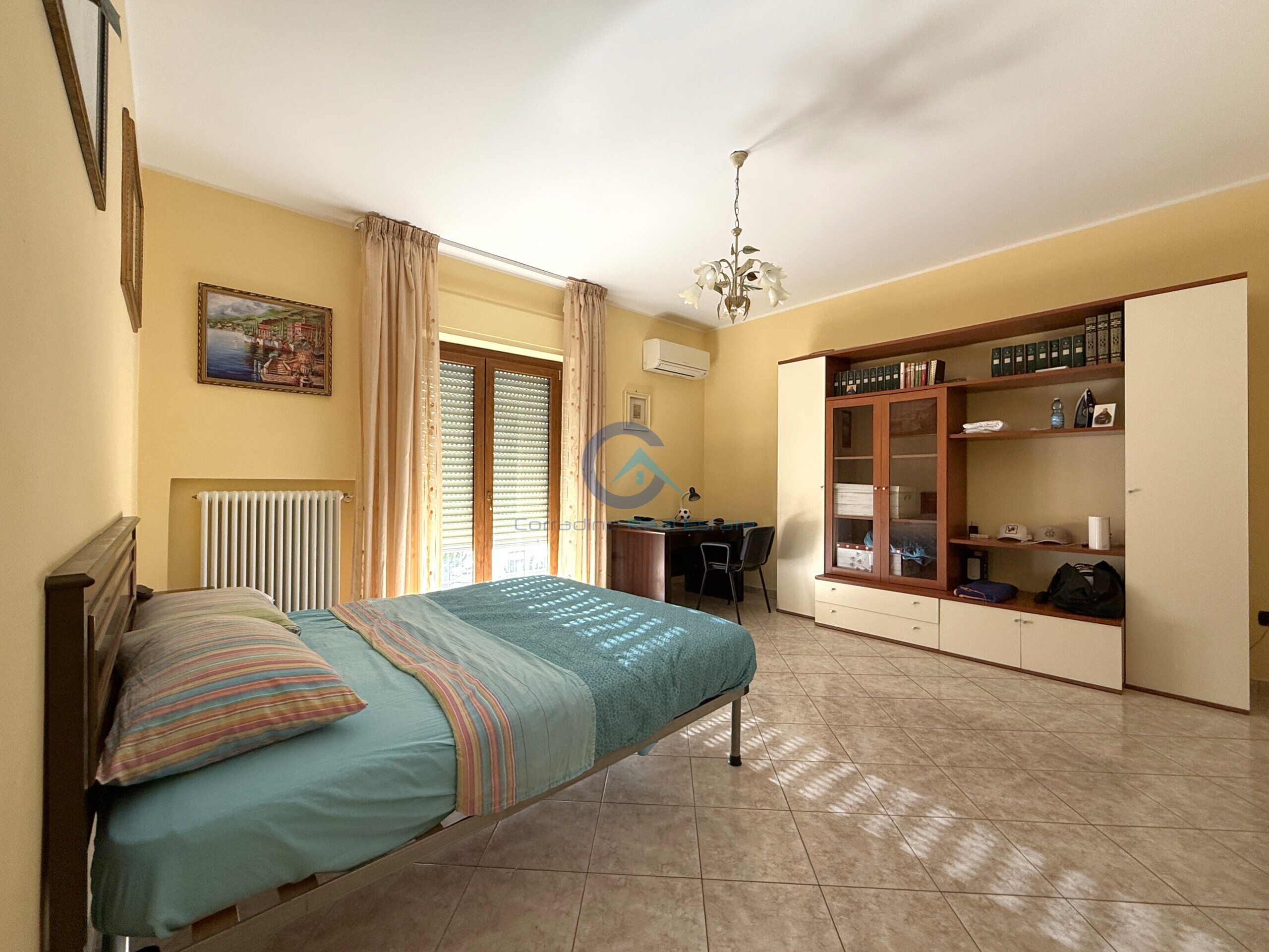 Quadrilocale vista mare in via ferdinando magellano 5, Catanzaro