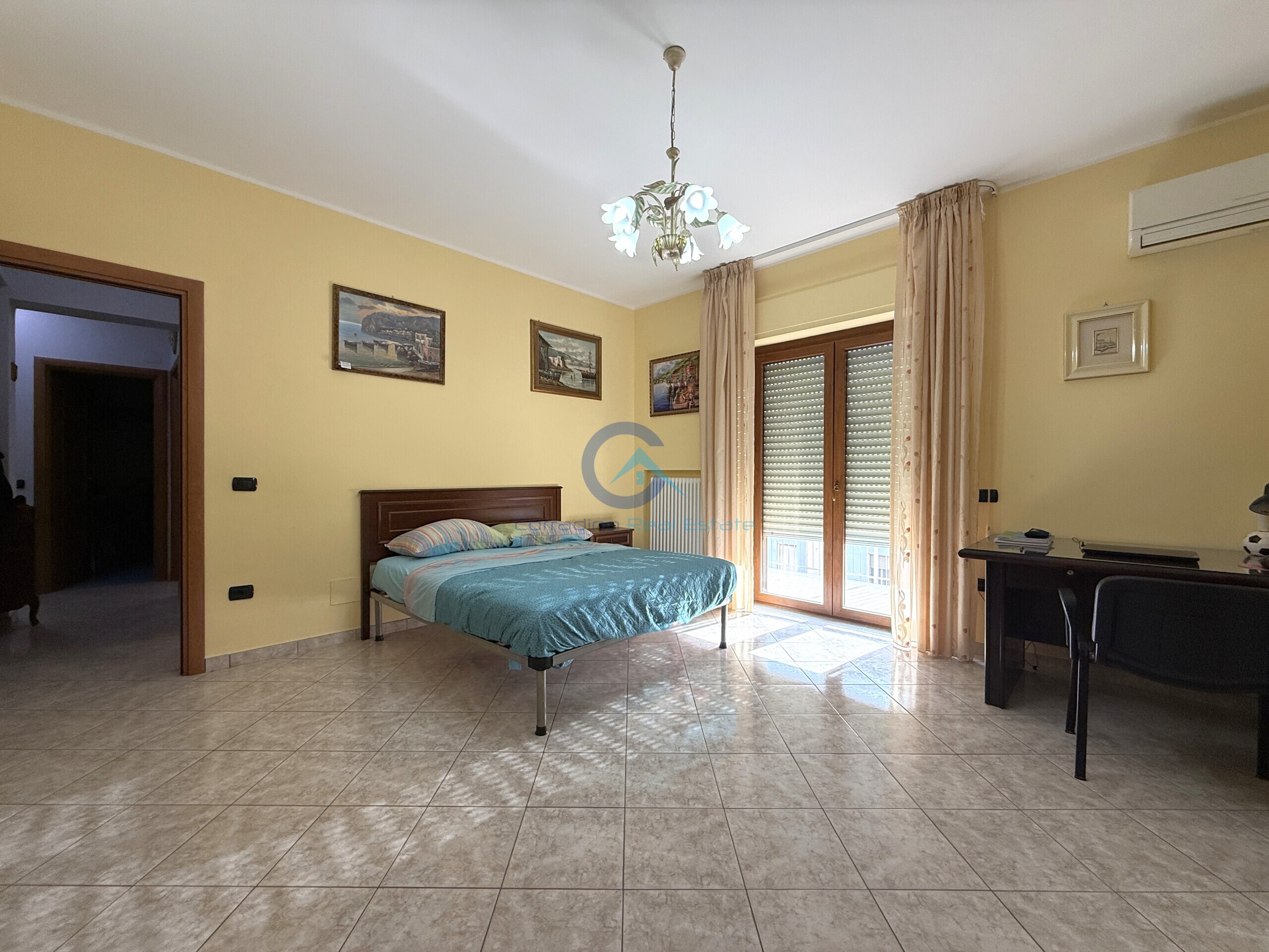 Quadrilocale vista mare in via ferdinando magellano 5, Catanzaro
