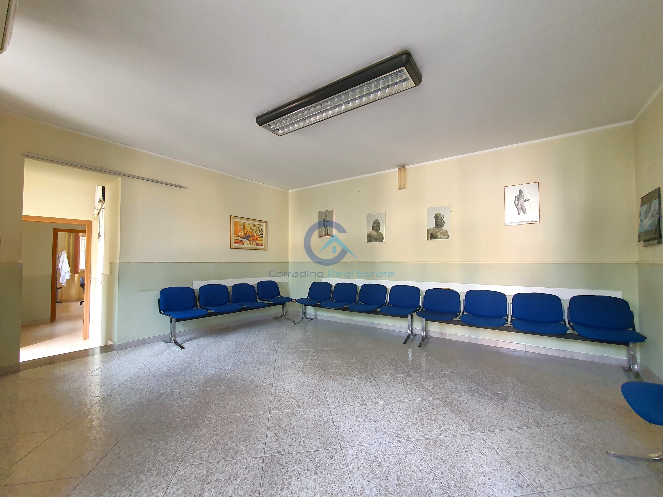 Ufficio in affitto in via ettore vitale 75, Catanzaro