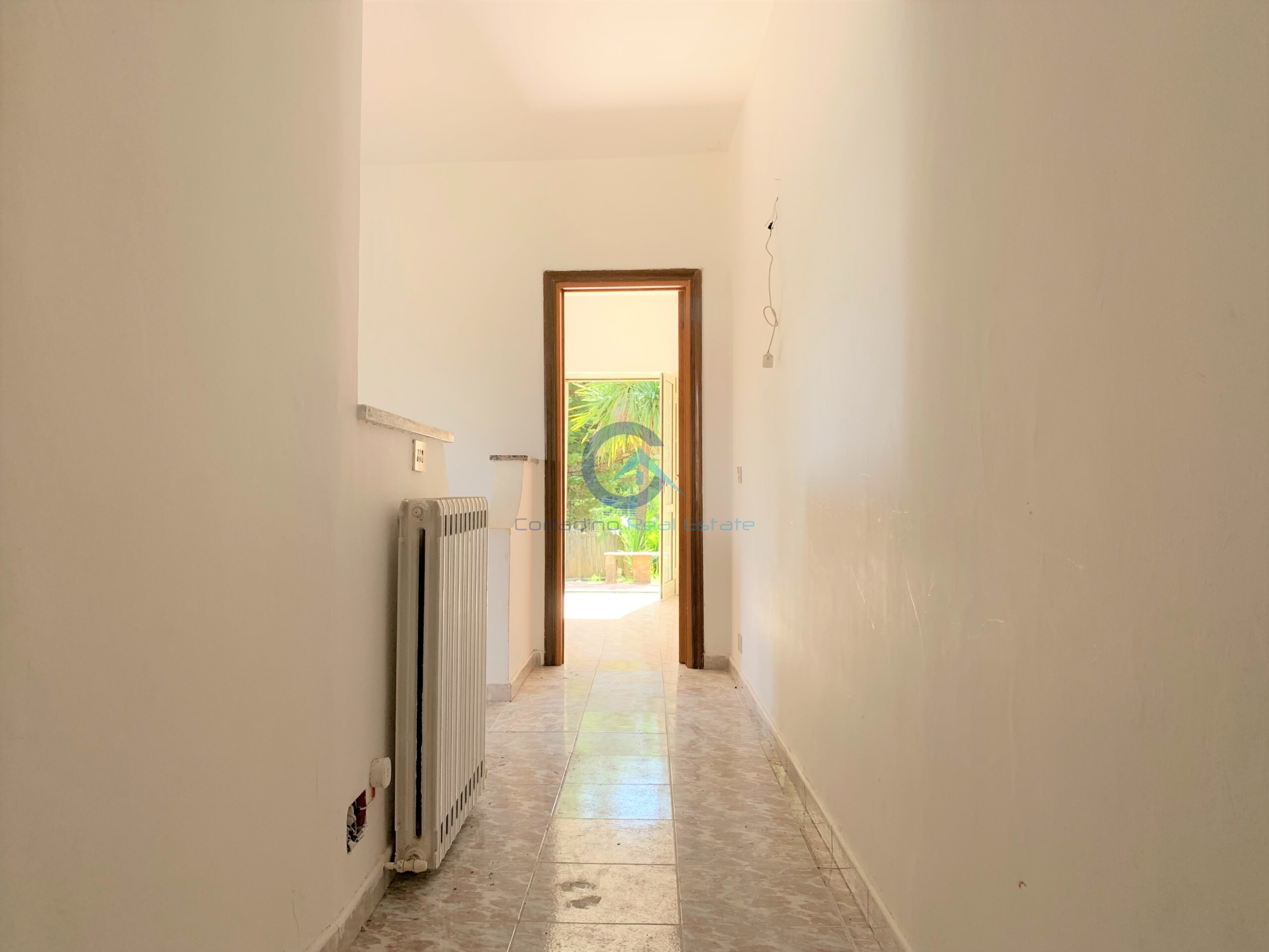 Casa indipendente con terrazzi, Catanzaro s. elia