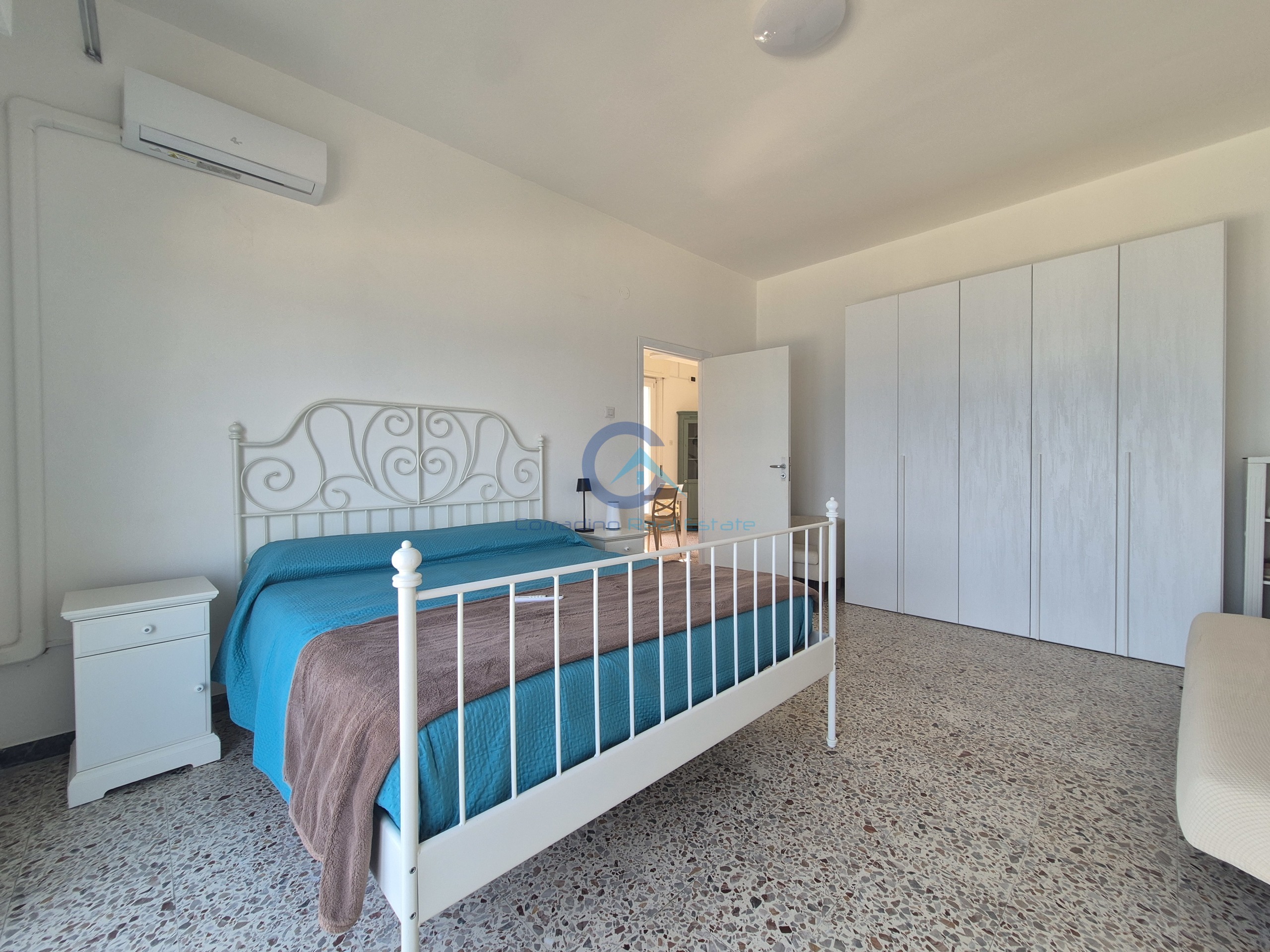 Bilocale con terrazzo in via f.caracciolo 17, Catanzaro