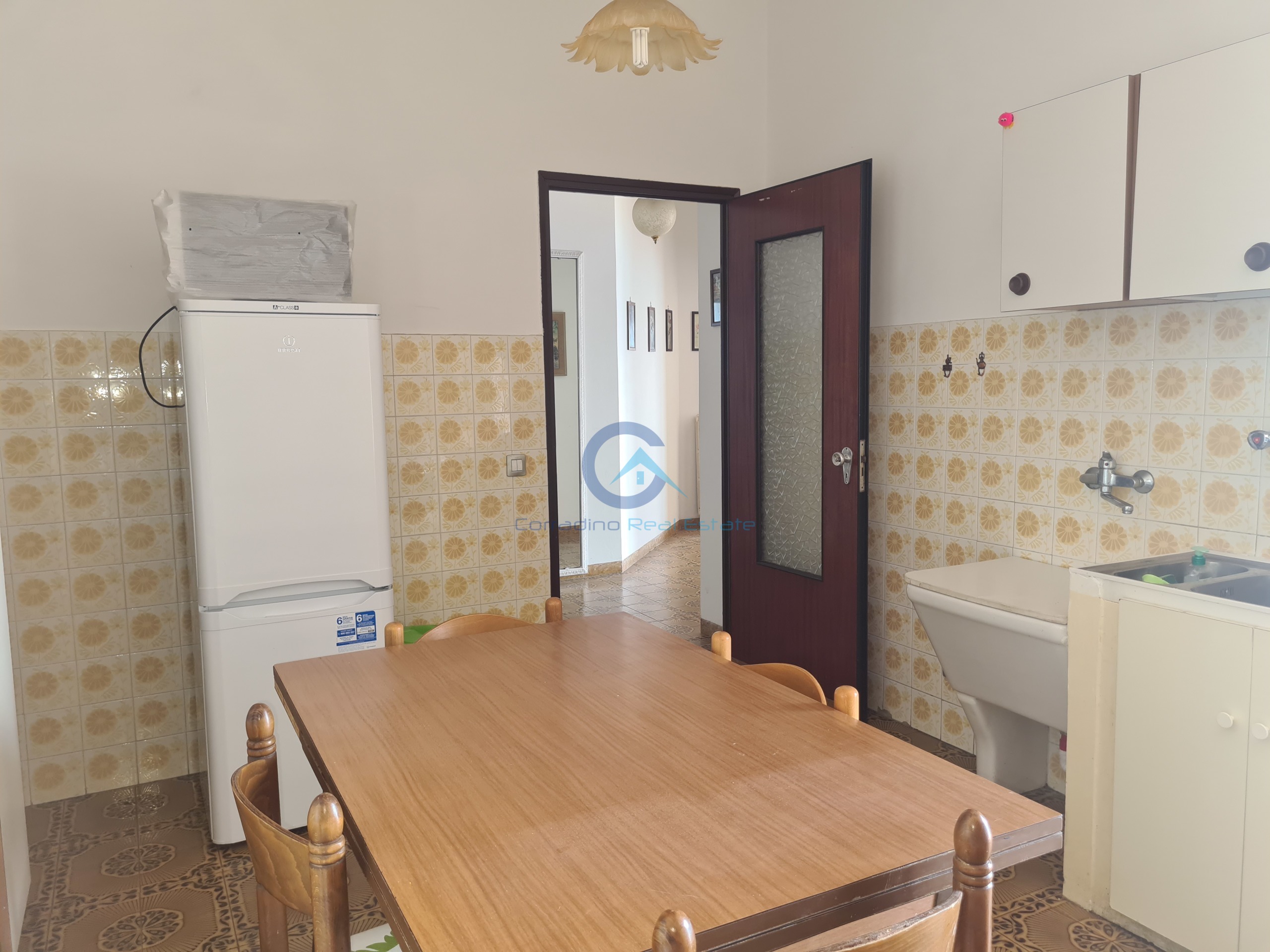 Quadrilocale con terrazzo, Catanzaro lungomare