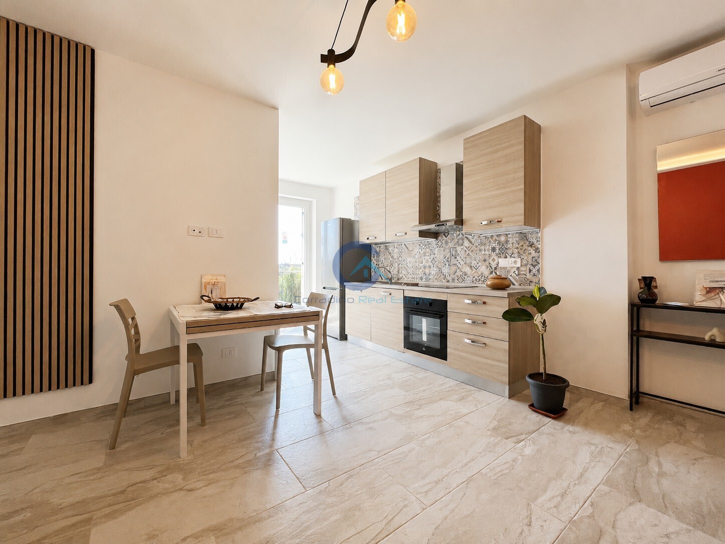 Trilocale con giardino in via sant'elena 22, Catanzaro