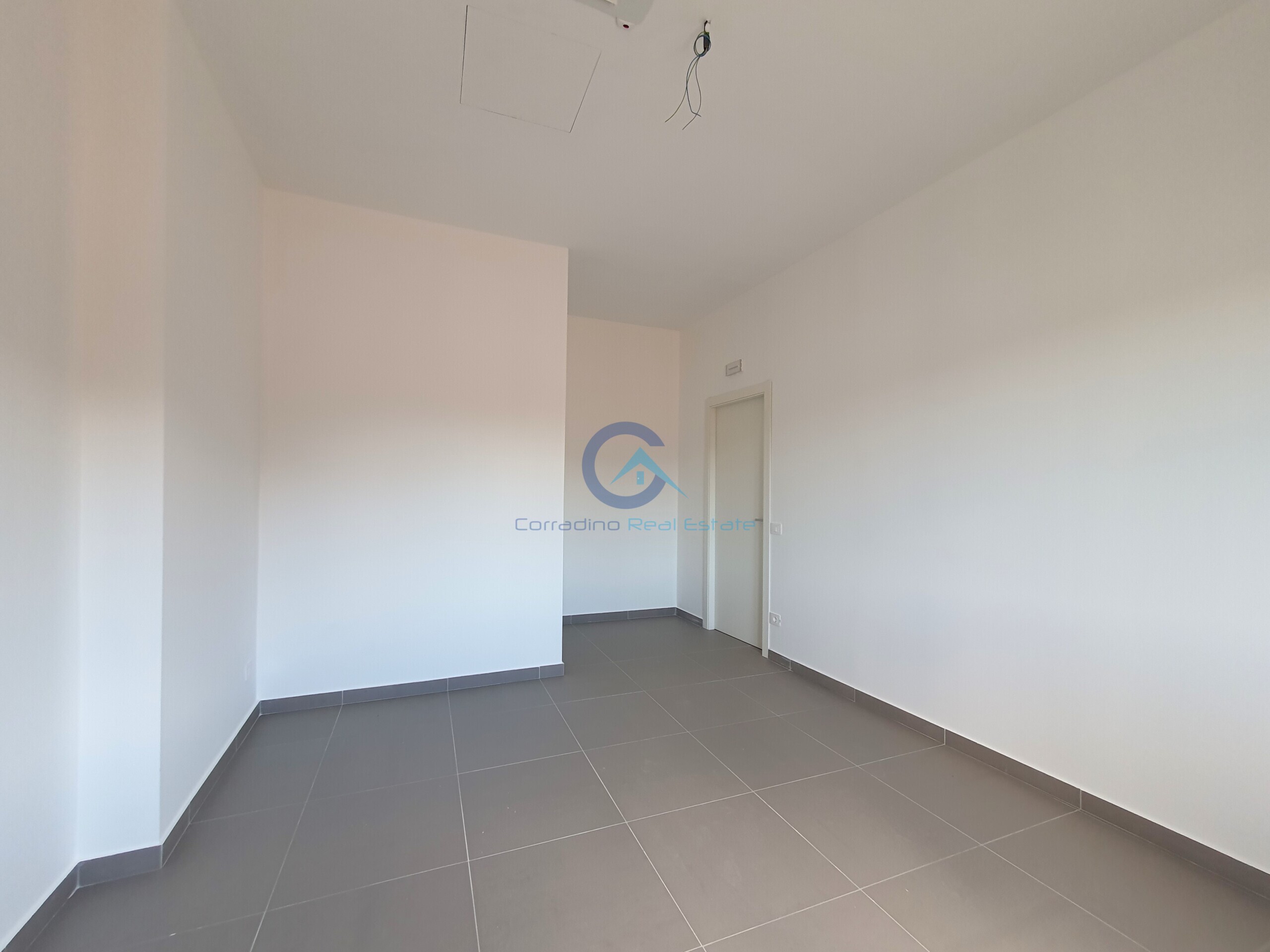 Ufficio ristrutturato, Catanzaro centro