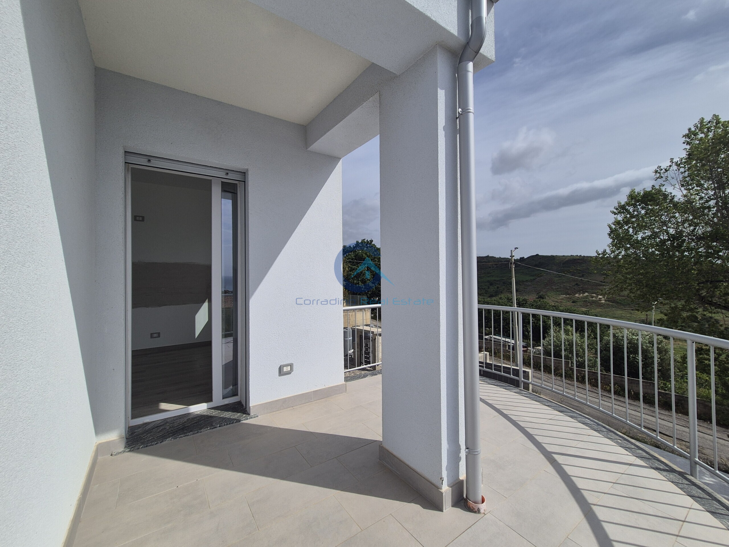Trilocale con giardino in via antonio izzi de falenta 14, Catanzaro