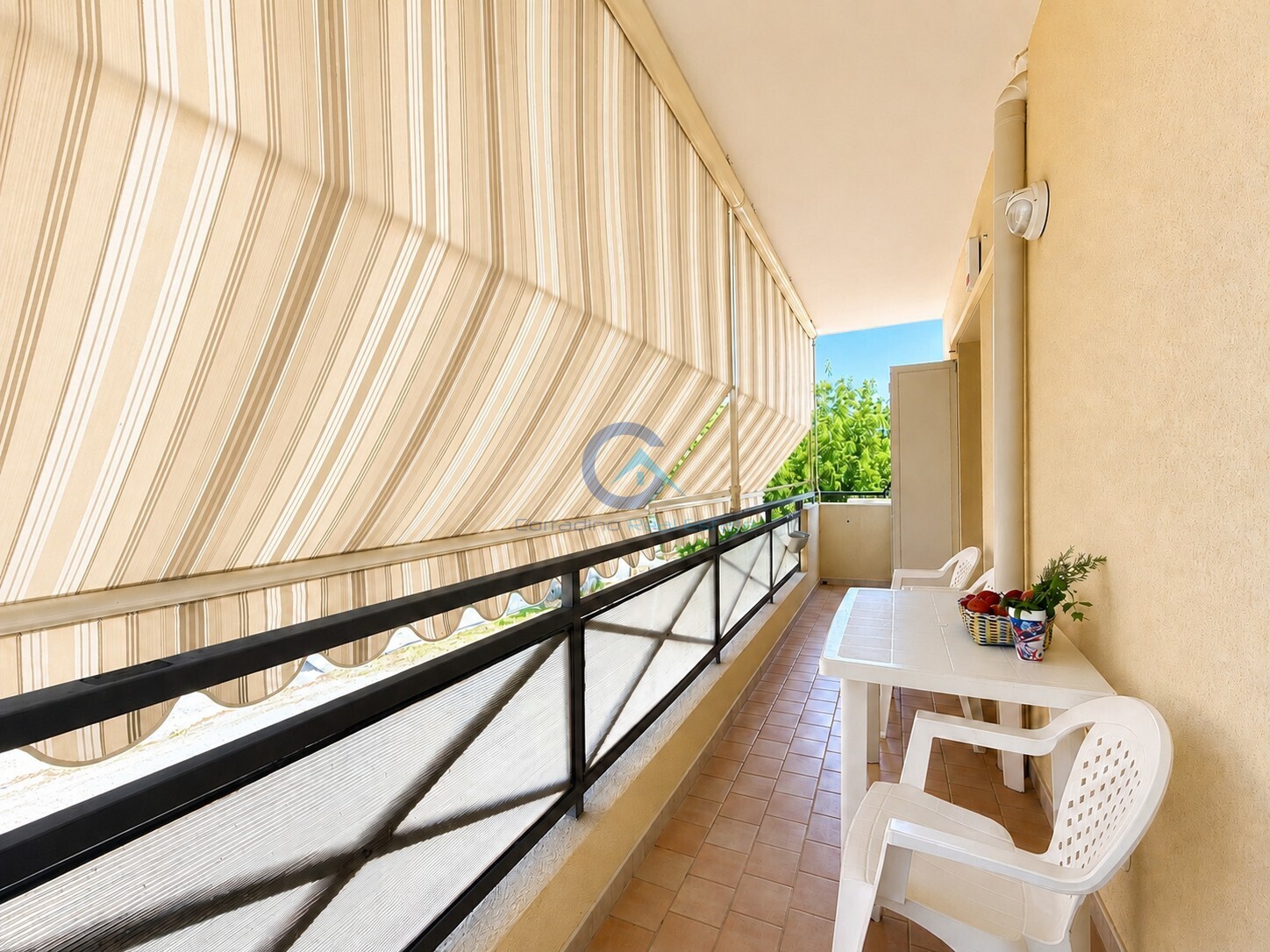 Quadrilocale con giardino in via eraclea 36d, Catanzaro