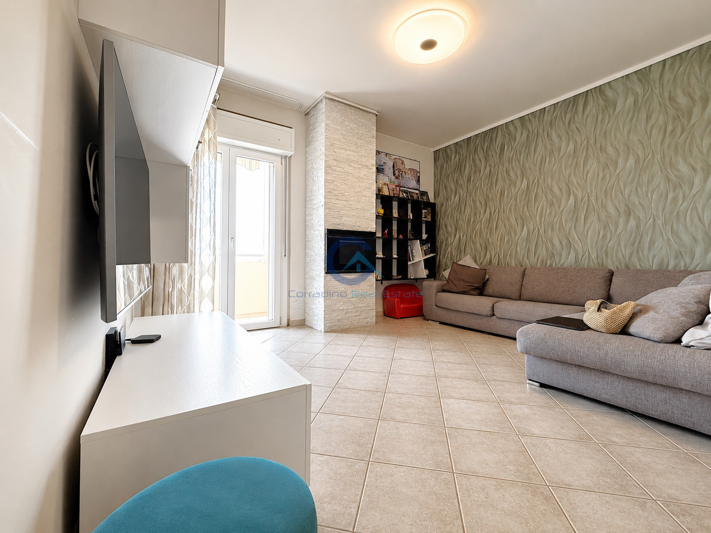 Quadrilocale con giardino in via eraclea 36d, Catanzaro