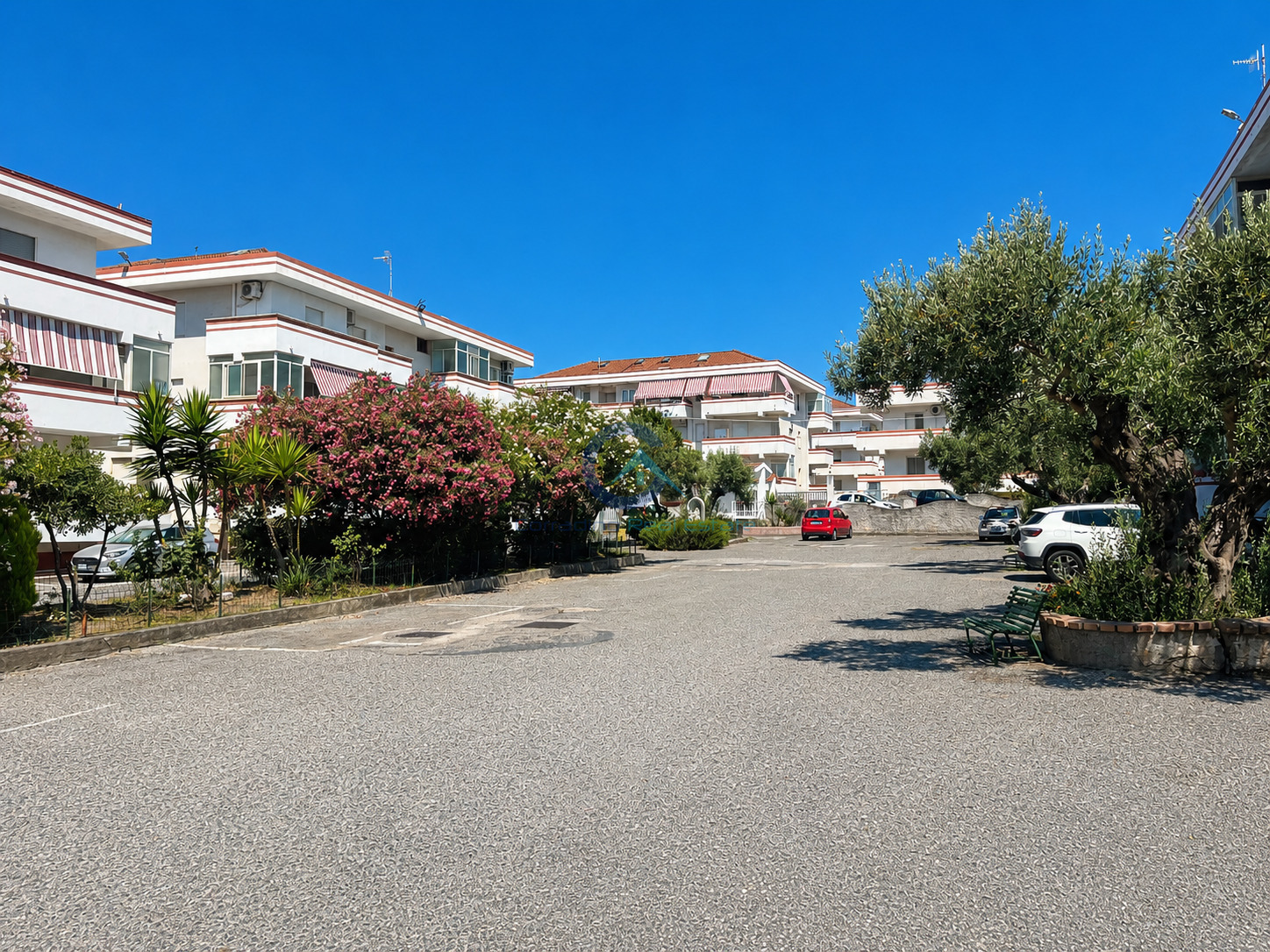 Attico con giardino in via martiri di cefalonia 32, Catanzaro
