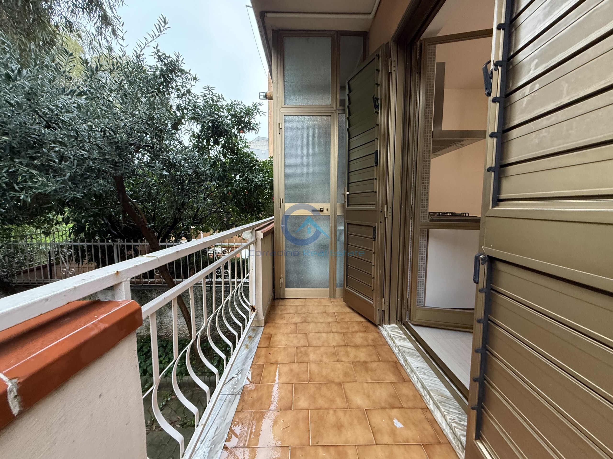 Trilocale con giardino, Catanzaro lido