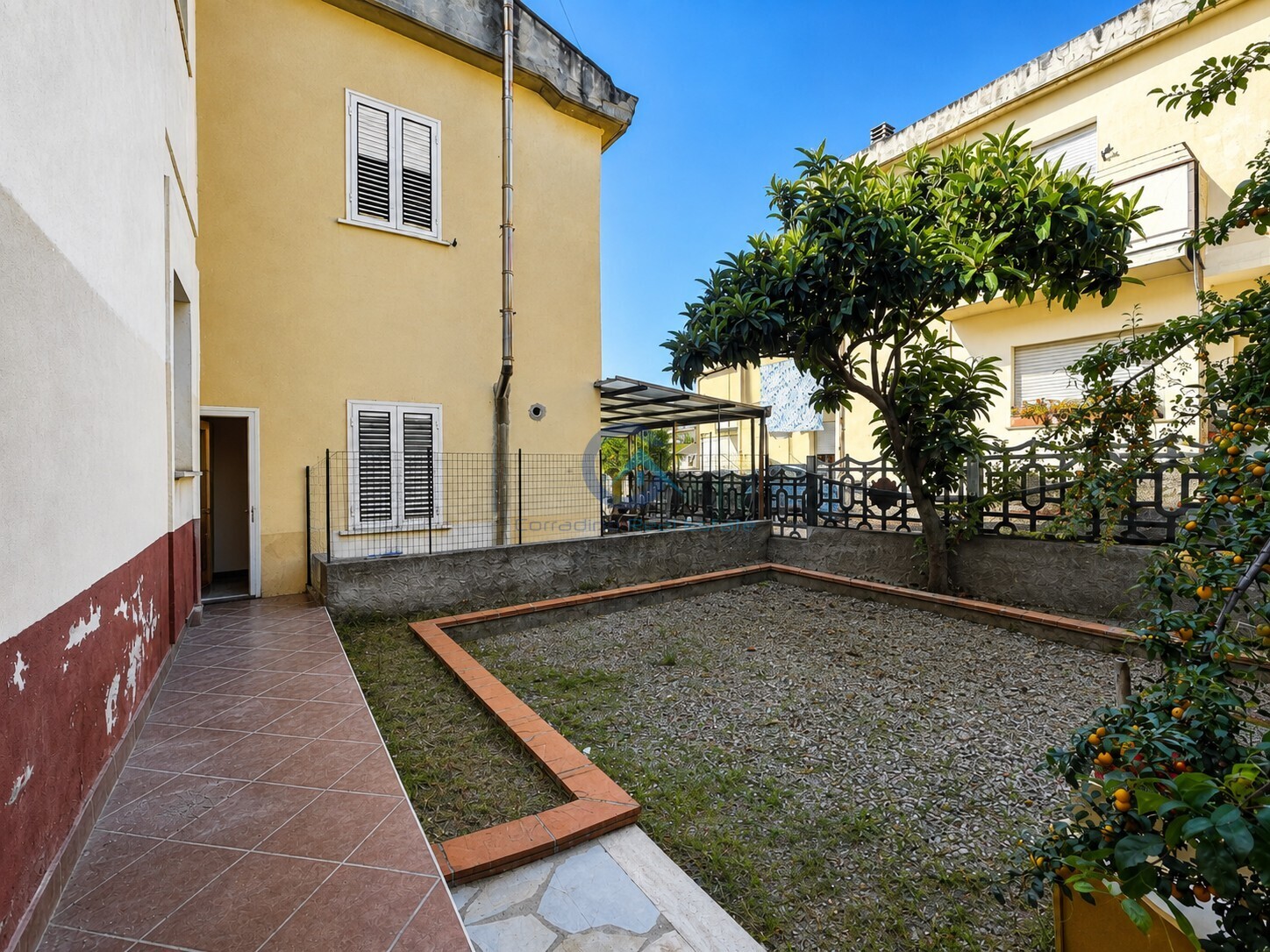 Villetta a schiera con giardino in via cardinale vincenzo lauro 19, Catanzaro
