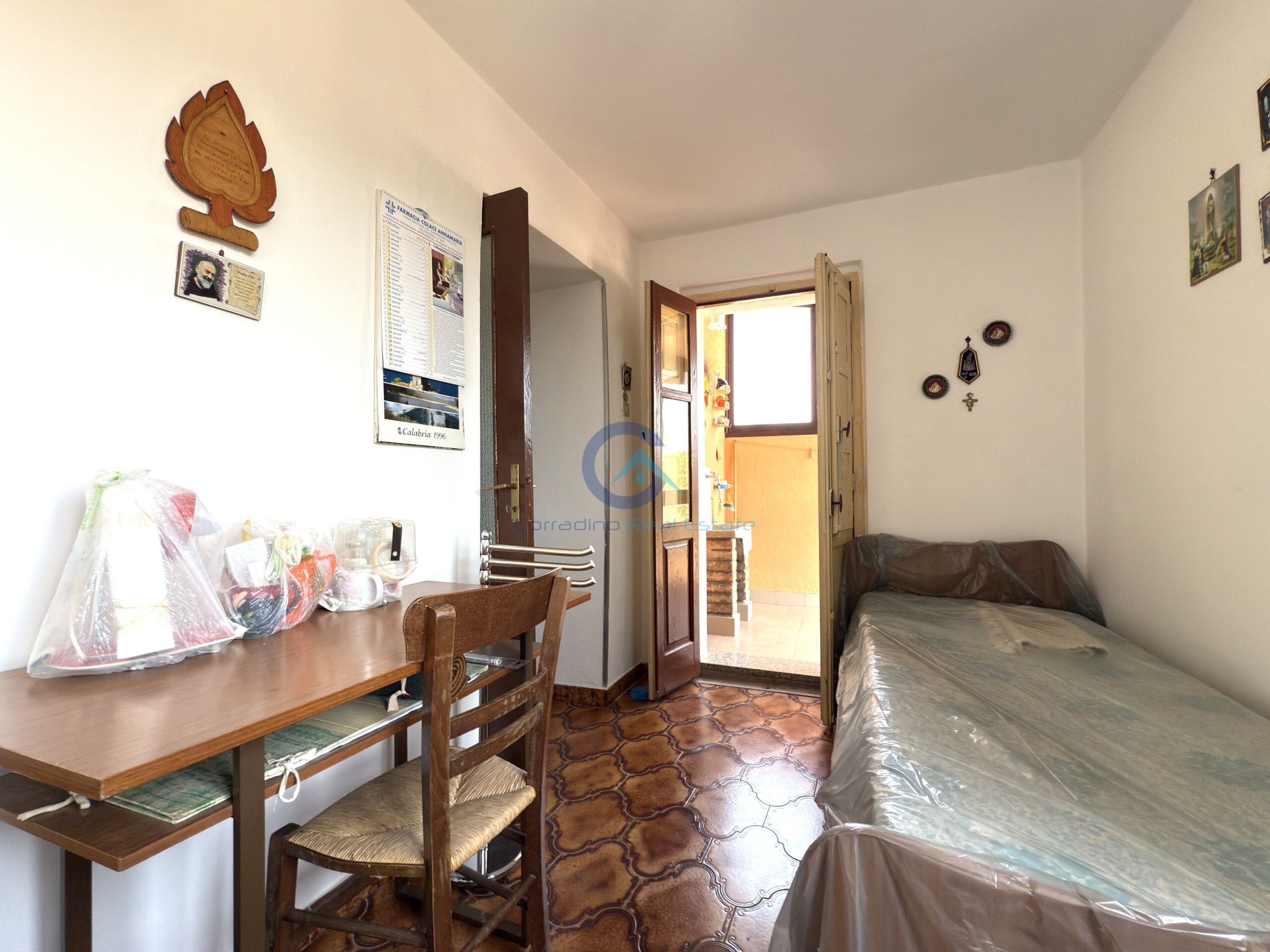 Casa indipendente con terrazzo in via partenope 17, Carlopoli