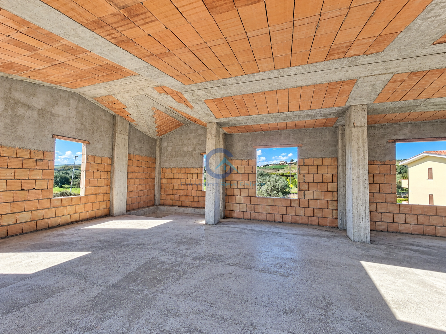 Rustico con giardino in villaggio conca d'oro, Simeri Crichi