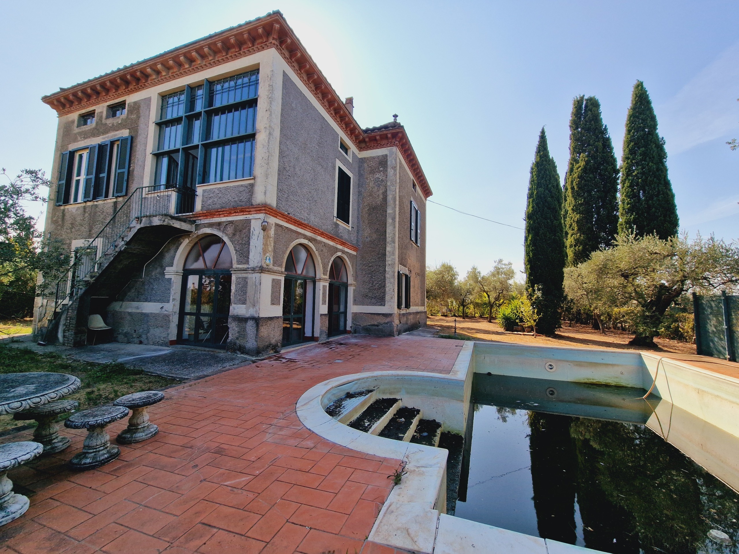 Villa con giardino in strada amelia-giove 38, Amelia