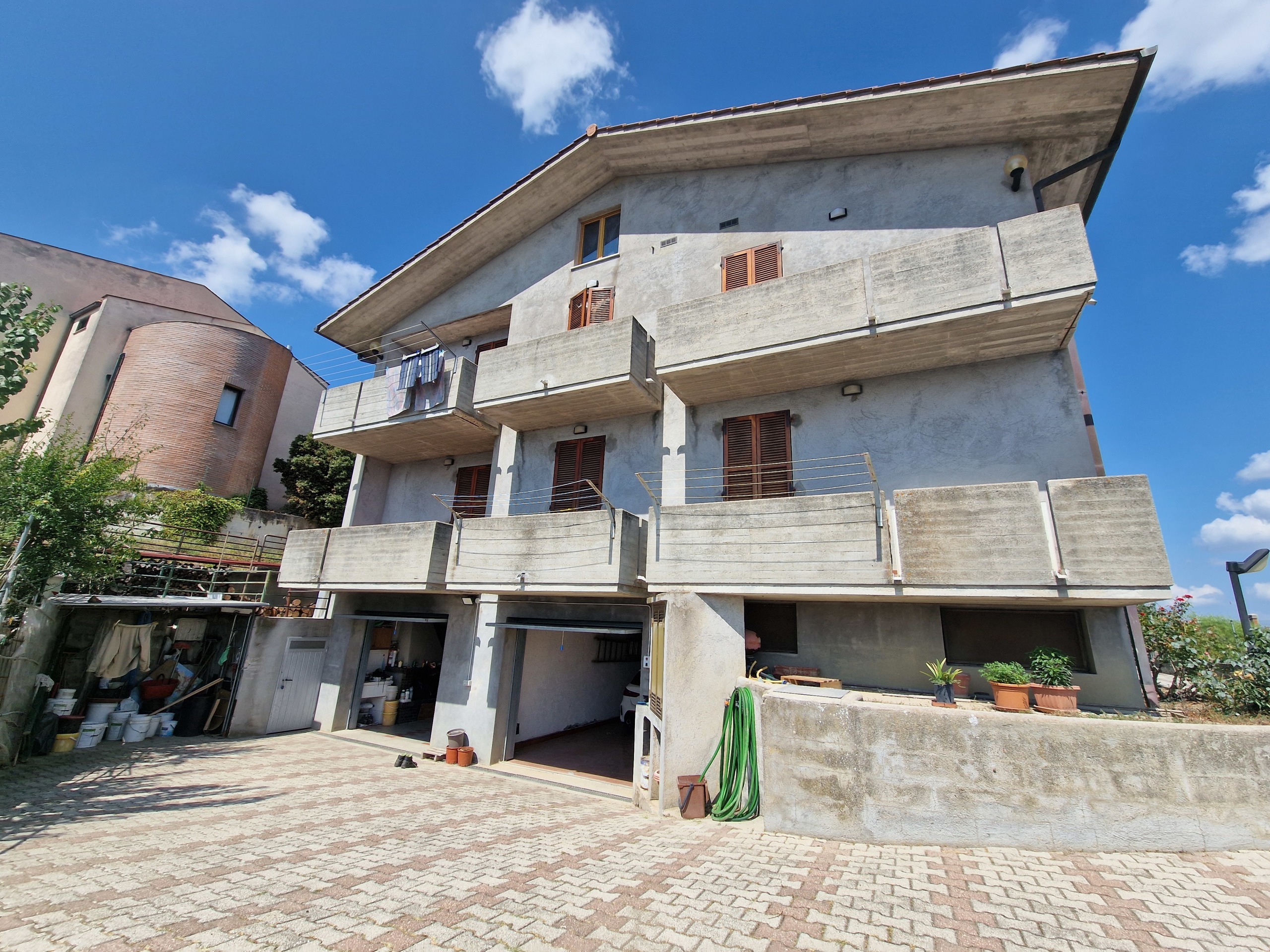 Casa indipendente con giardino in monteccampano, Amelia