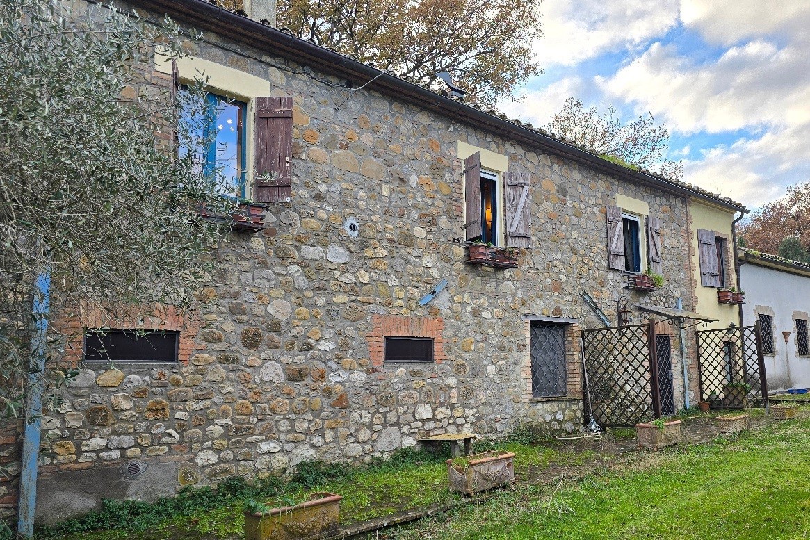 Casa indipendente in vendita in localit laghetto di sugano 8, Orvieto