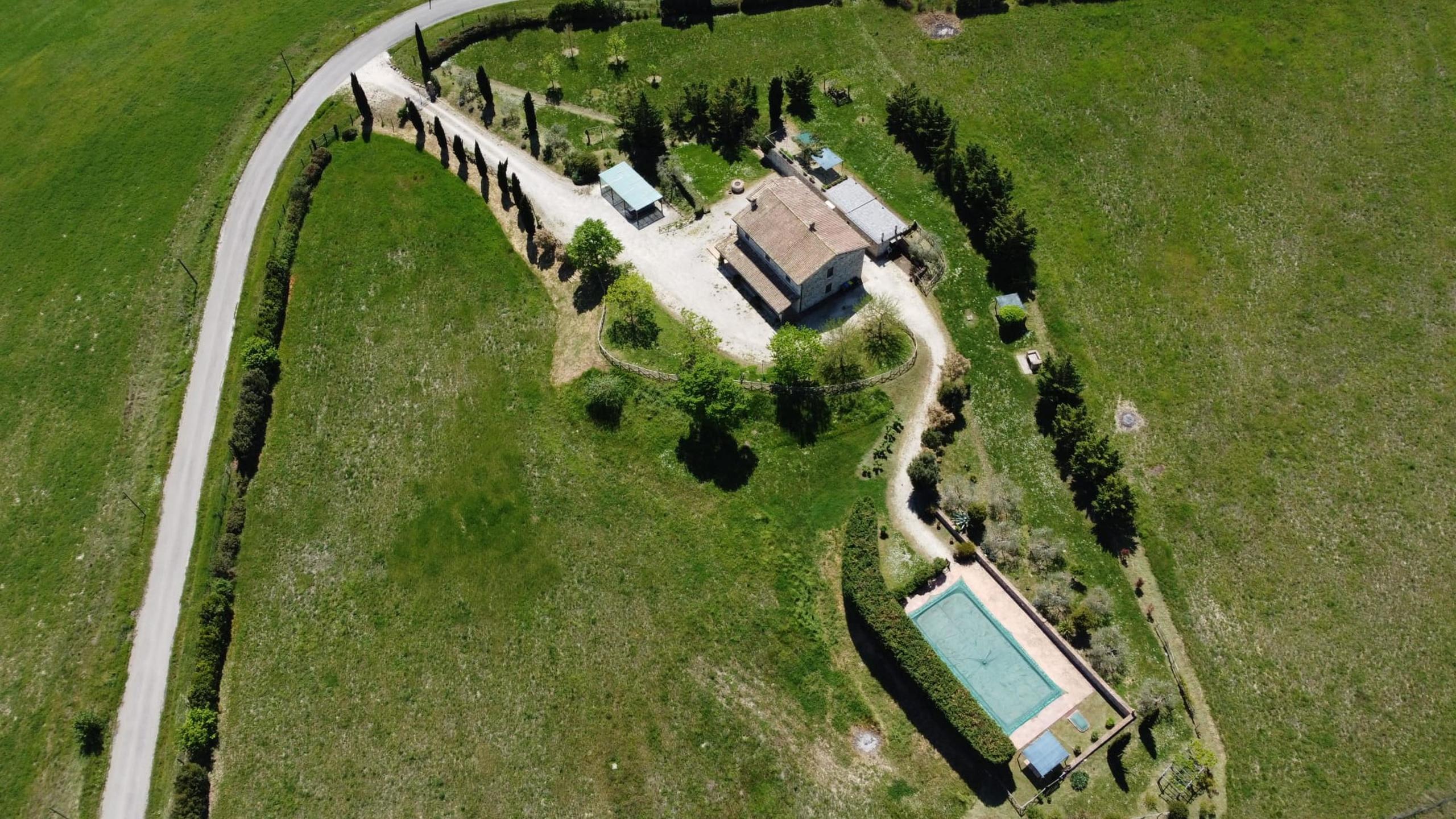 Casa indipendente in vendita in contrada della montagna snc, Fabro