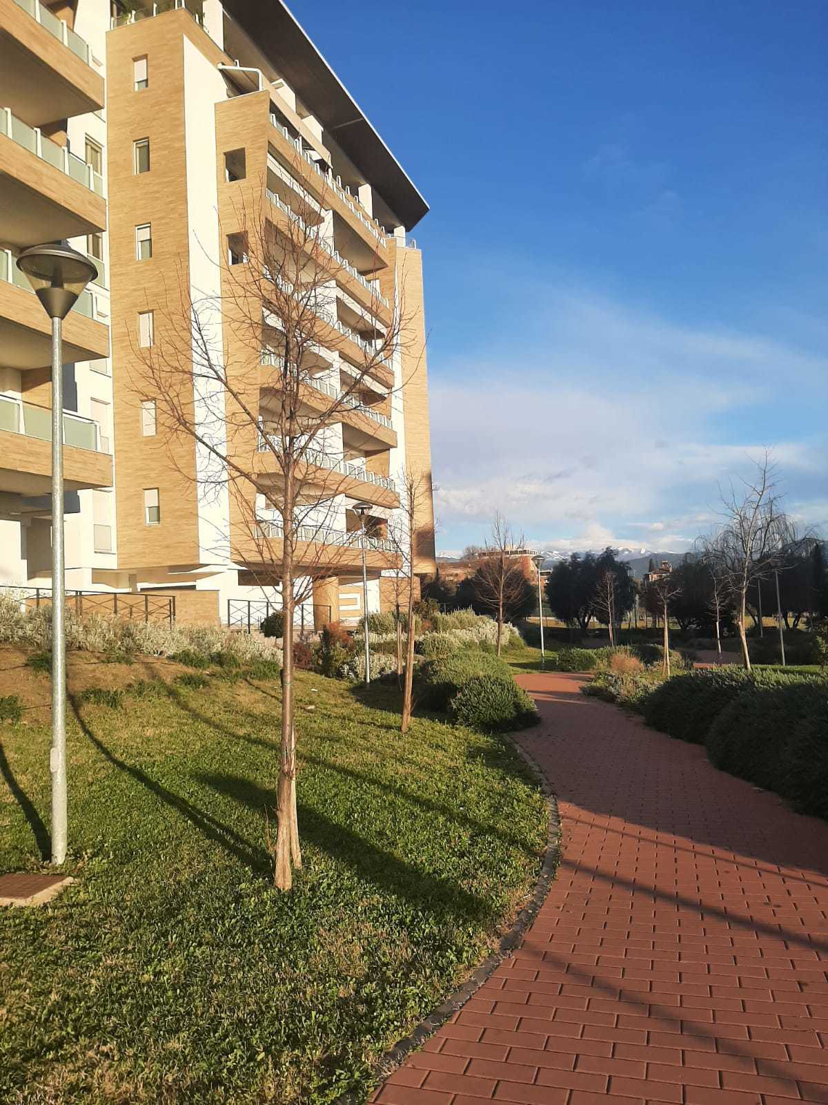 Appartamento con giardino in via del centenario 52, Terni