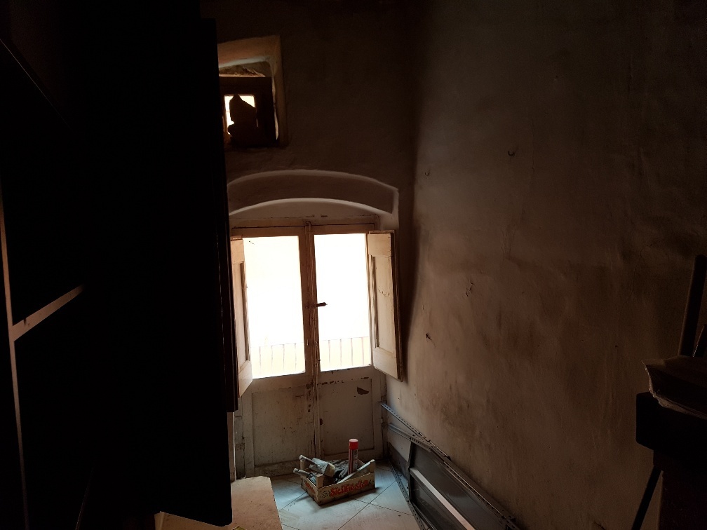 Casa indipendente da ristrutturare in piazza del teatro 7, Avigliano Umbro