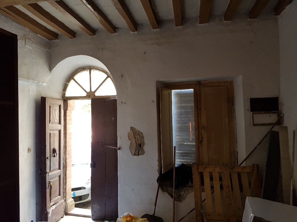 Casa indipendente da ristrutturare in piazza del teatro 7, Avigliano Umbro