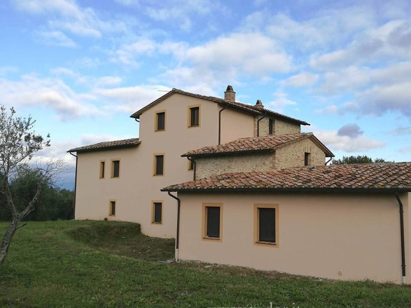 Casa indipendente in vendita in via roma 11, Avigliano Umbro