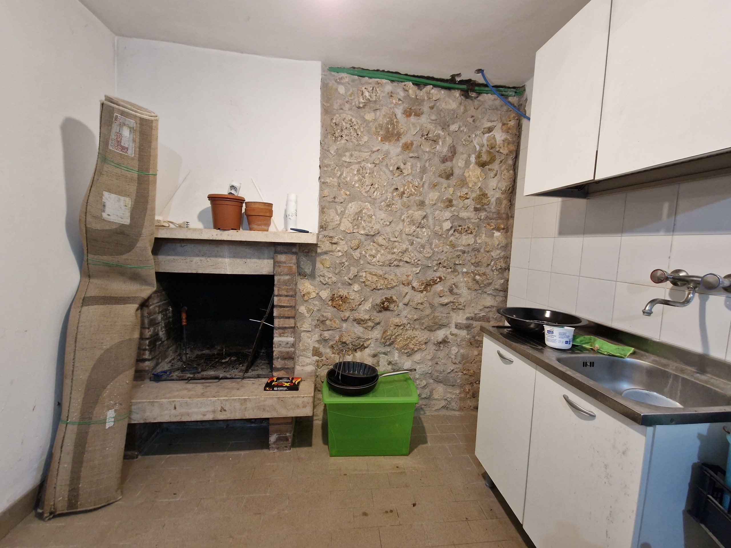 Villa con giardino in via madonna dei pini 17, Lugnano in Teverina