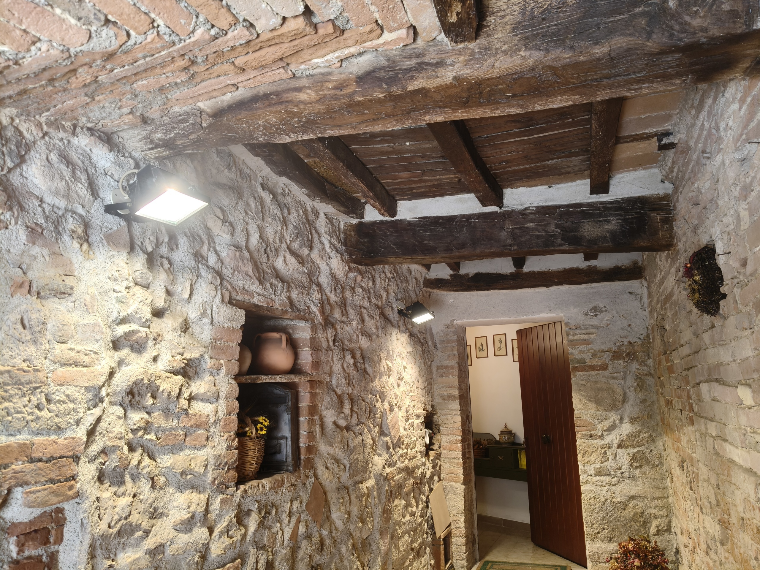 Casa indipendente in vendita in via s.vici, Avigliano Umbro