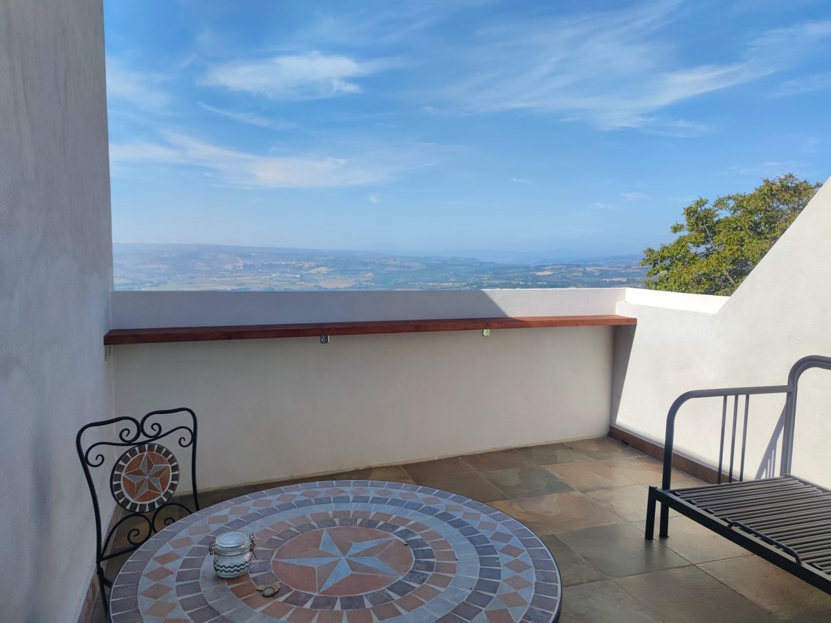 Casa indipendente con terrazzo in via dante alghieri 35, Guardea