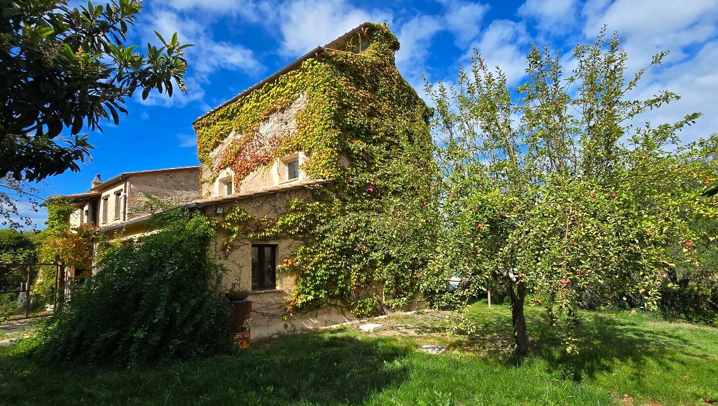 Casa indipendente in vendita in ss448 79, Baschi