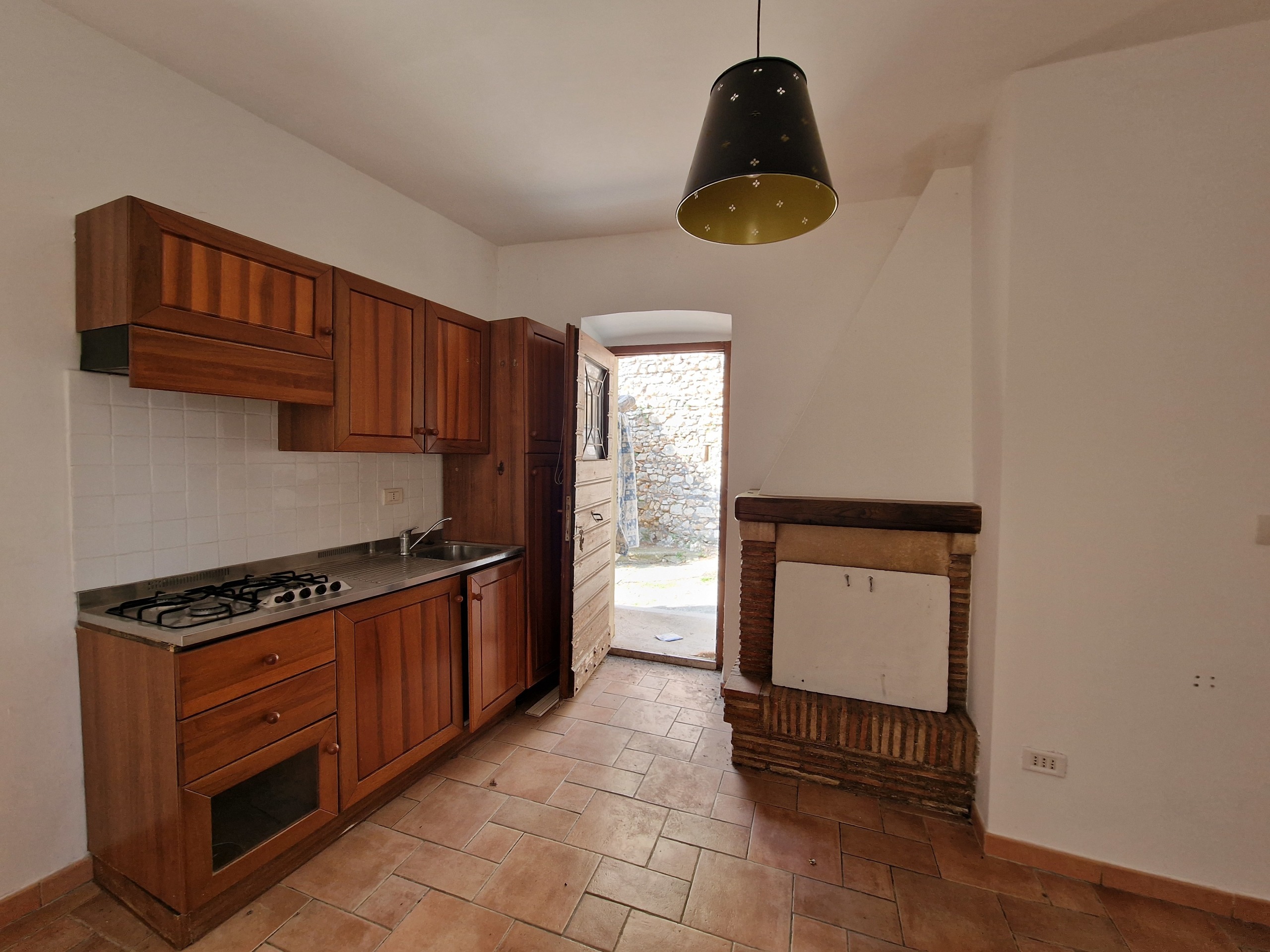 Bilocale in vendita in via savoia 64, Lugnano in Teverina