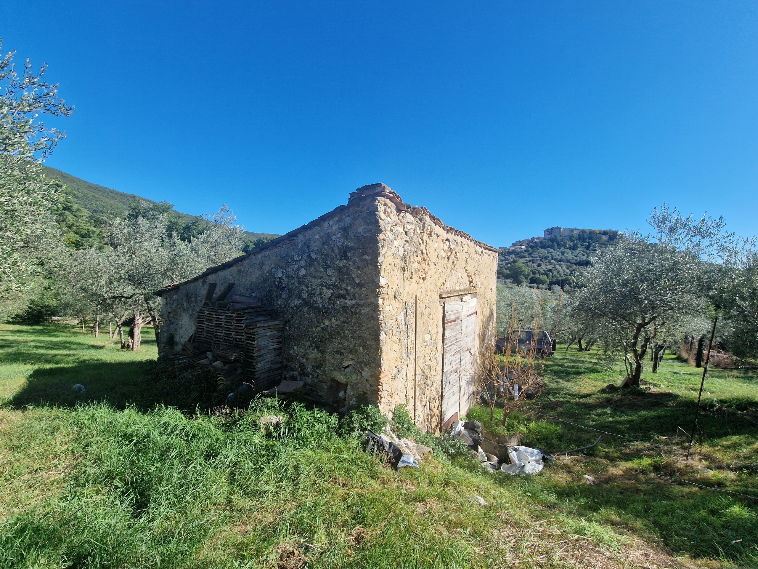 Casa indipendente da ristrutturare in via sant'antonio, Lugnano in Teverina