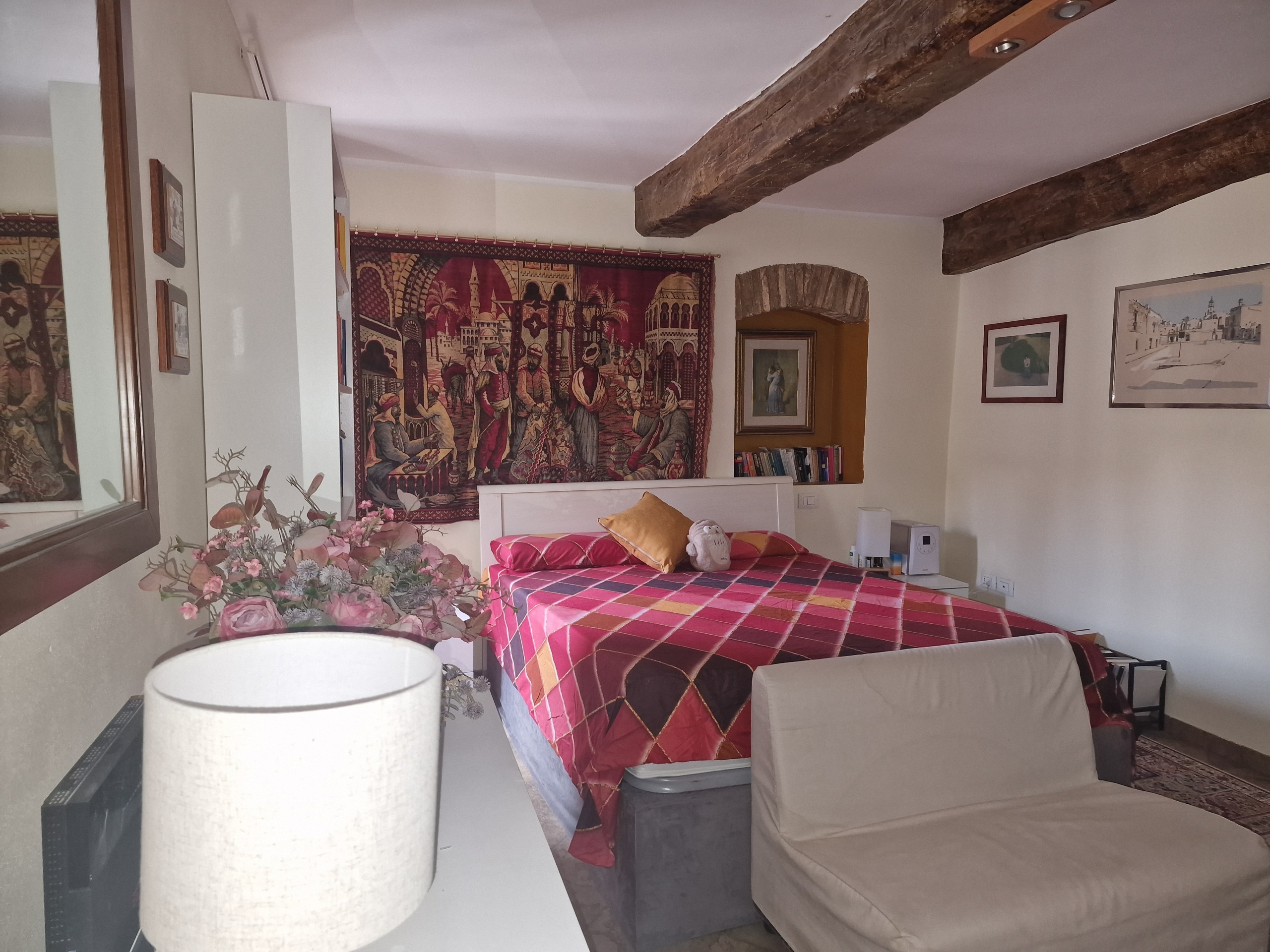 Casa indipendente con box in via pizzutella 35, Terni