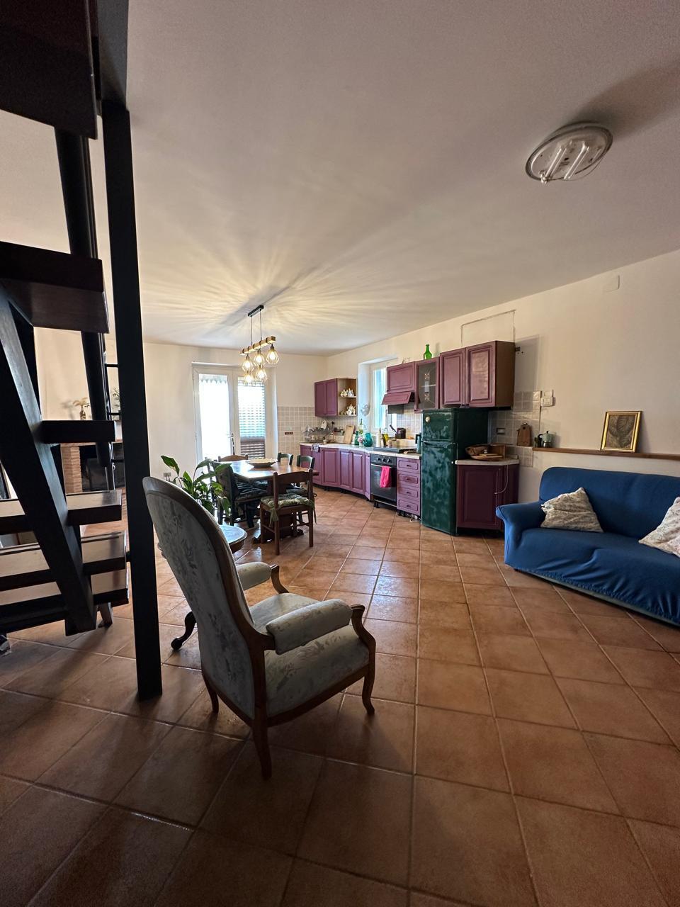 Casa indipendente con giardino in vocabolo torricella 80, Montecastrilli