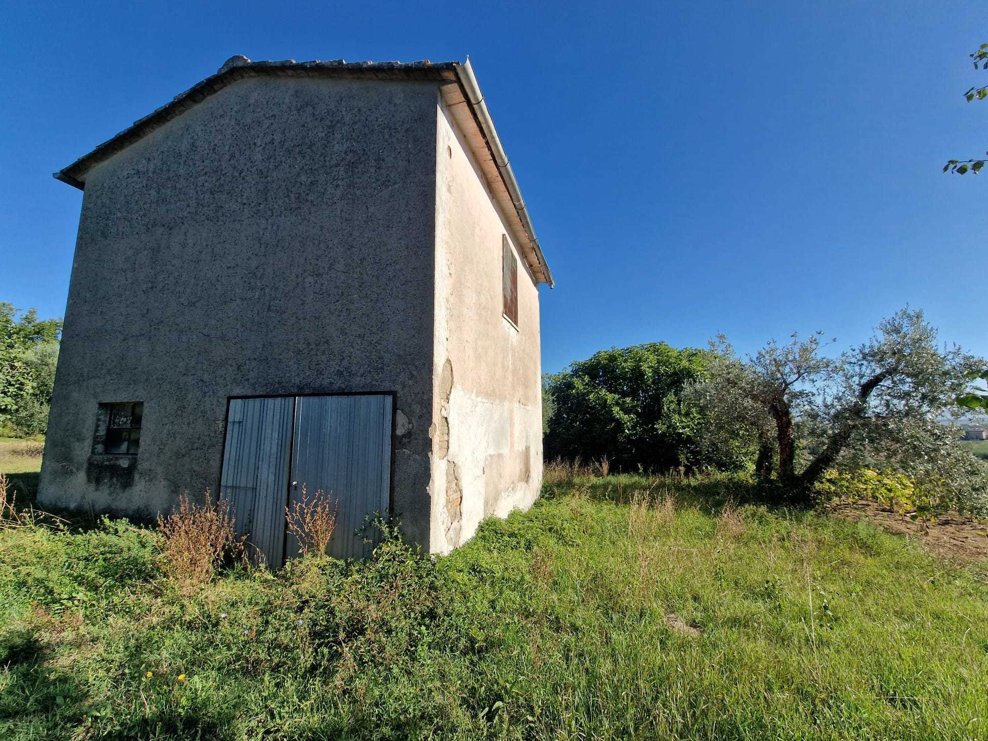 Rustico da ristrutturare in vocabolo molino, Montecastrilli